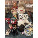 A QUANTITY OF CUDDLY TOYS, ETC TO INCLUDE A VINTAGE RUPERT BEAR, DOLLS, ETC