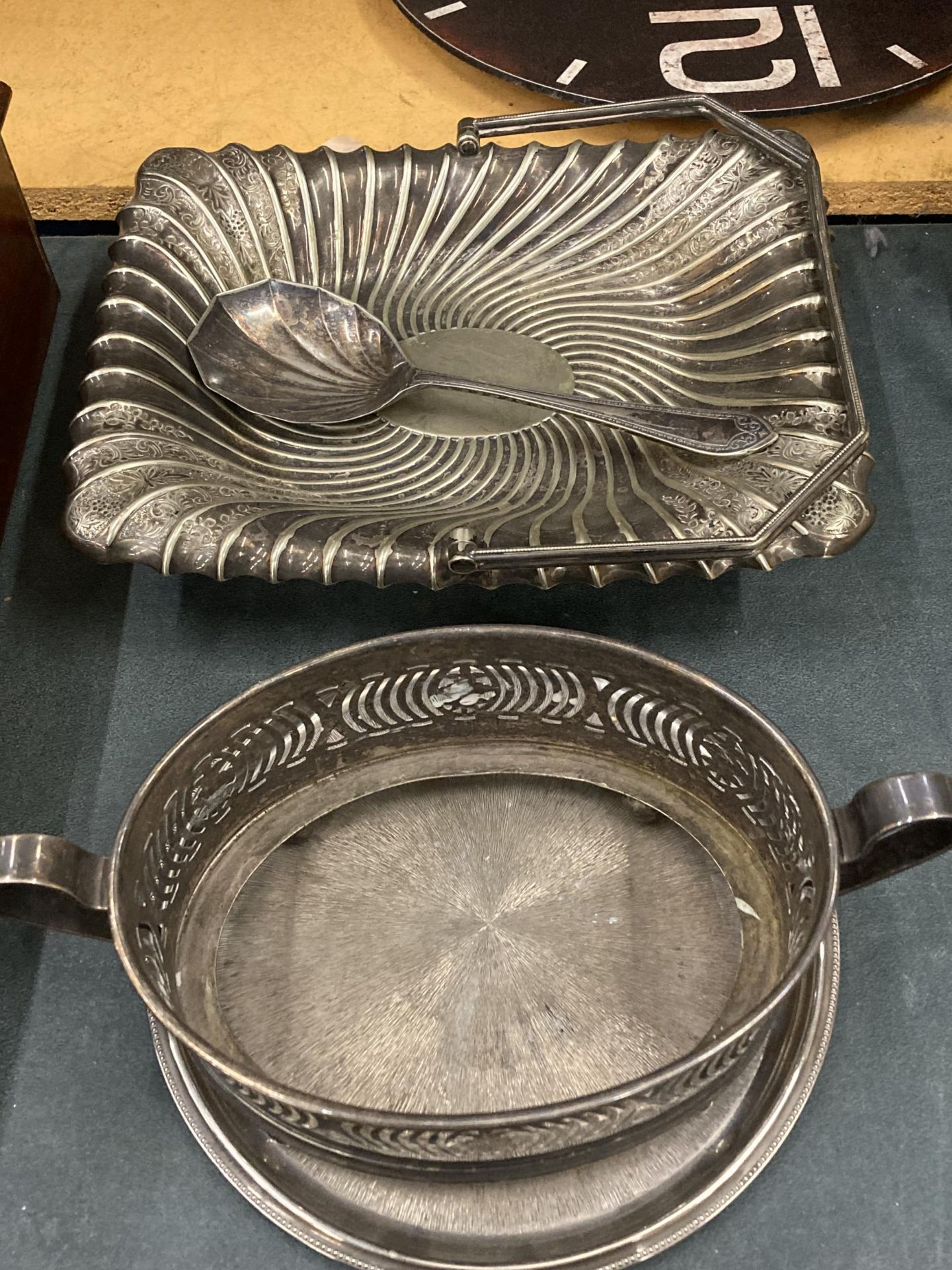 A SILVER PLATED BASKET DISH WITH HANDLE, SMALL TRAY, ETC