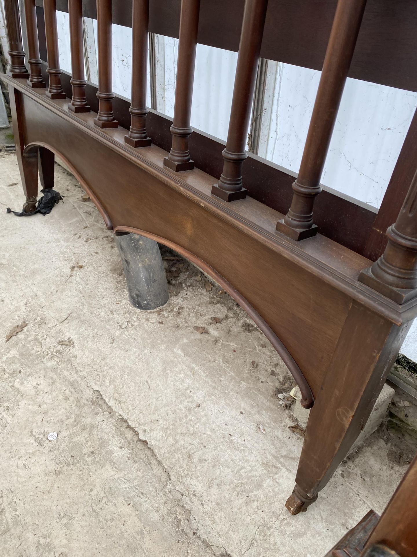 A VICTORIAN MAHOGANY 46" BED HEAD + FOOT - Image 3 of 3