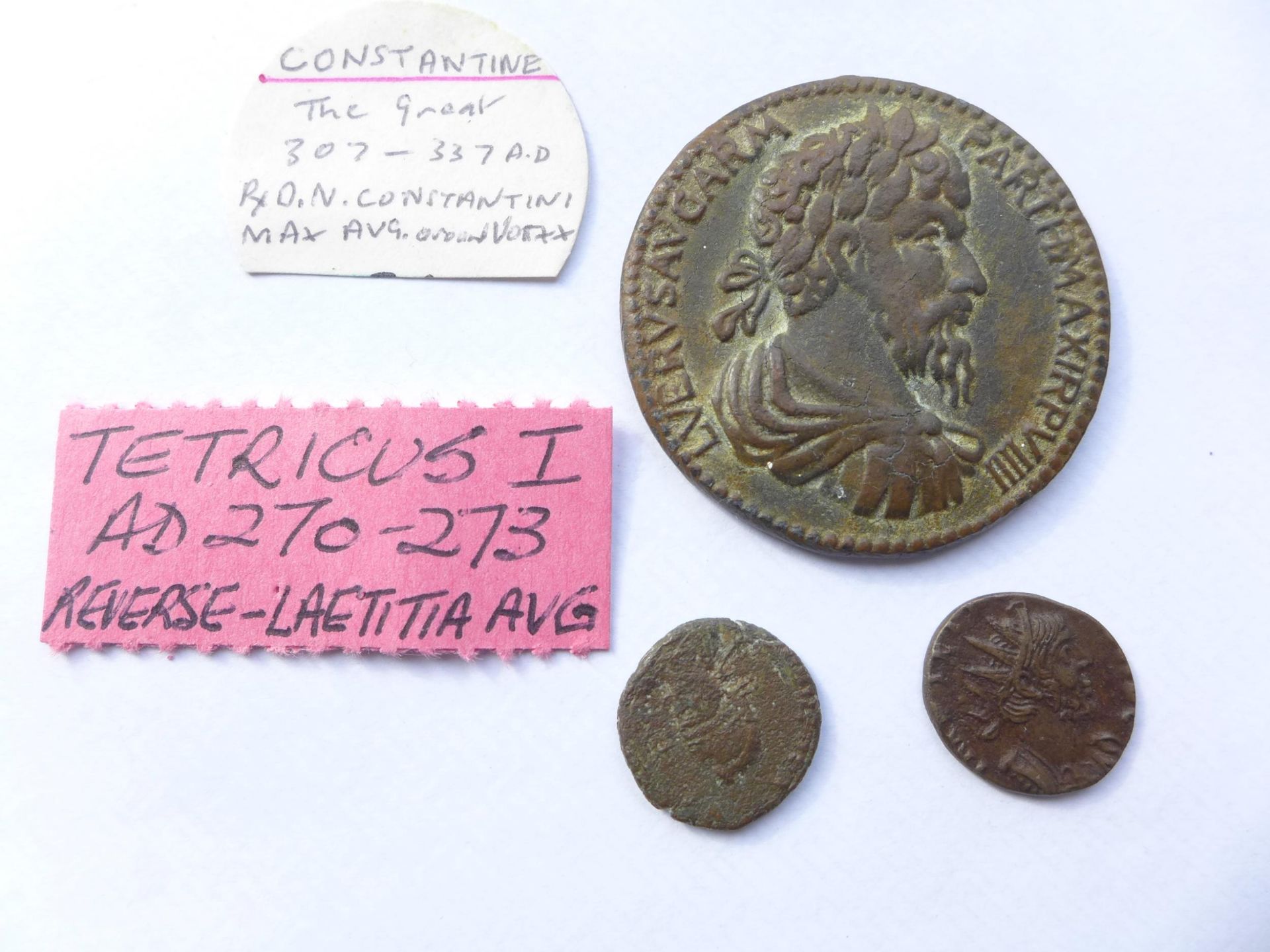 TWO ROMAN COINS, CONSTANTINE THE GREAT, TETRICUS I AND A FURTHER COIN (3)