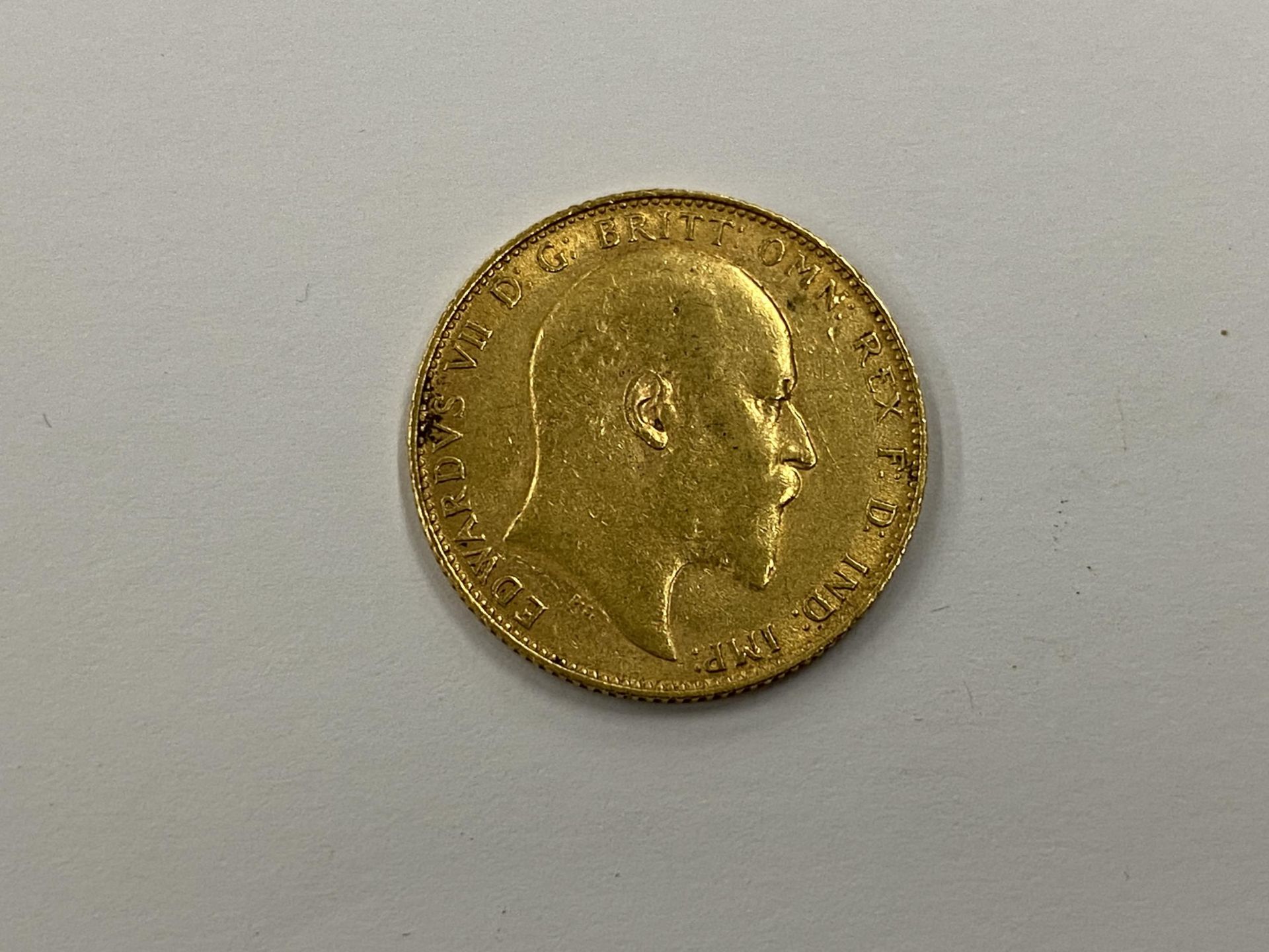 AN EDWARD VII 1907 GOLD FULL SOVEREIGN COIN - Image 2 of 2