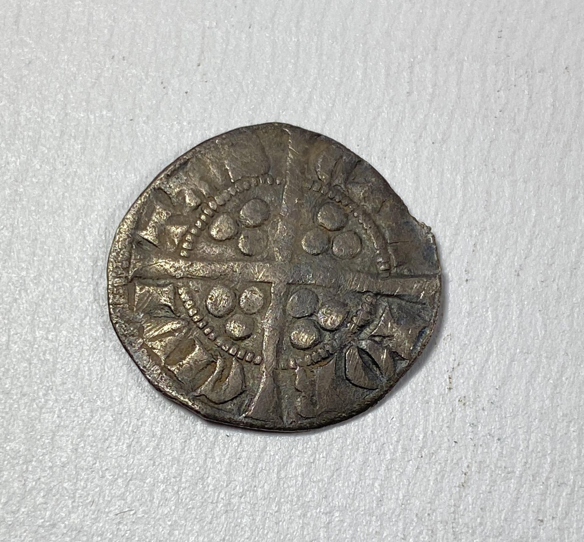 A 15/16TH CENTURY SILVER HAMMERED COIN