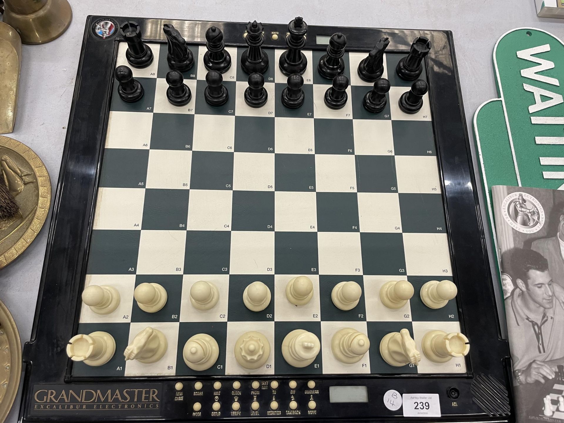 A GRANDMASTER EXCALIBUR ELECTRONICS CHESS SET, COMPLETE - Image 3 of 3