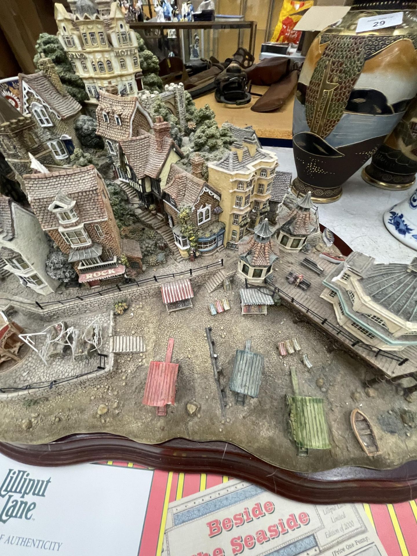 A LARGE LILLIPUT LANE 'BESIDE THE SEASIDE' TABLEAU WITH CERTIFICATE AND BOX - Image 3 of 5