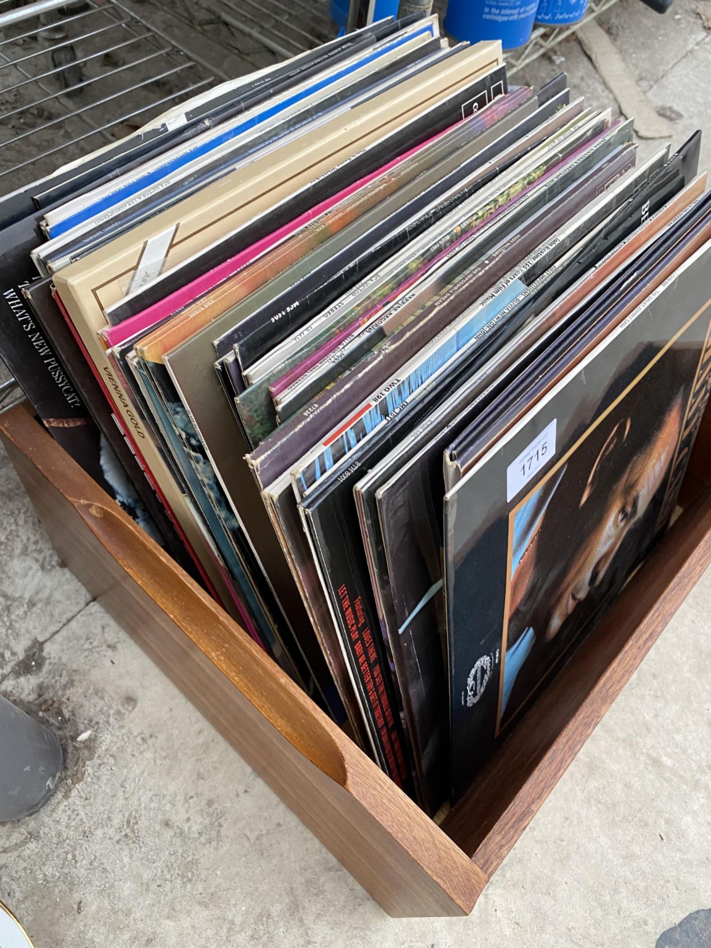 A LARGE ASSORTMENT OF LP RECORDS - Image 2 of 2