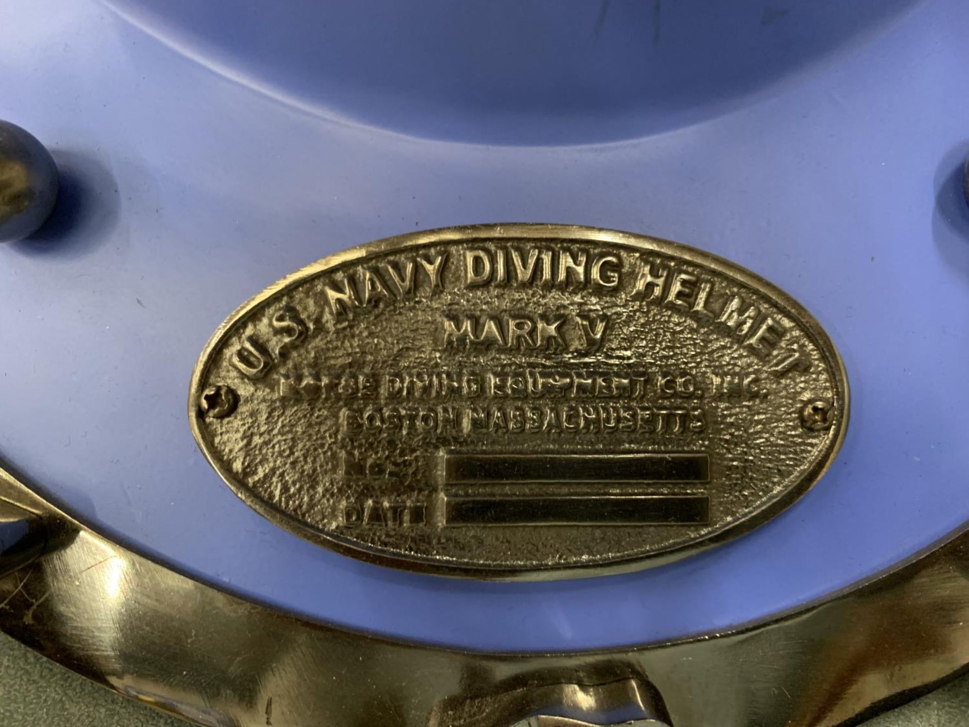 A LARGE BLUE AND CHROME DIVERS HELMET - Image 2 of 4