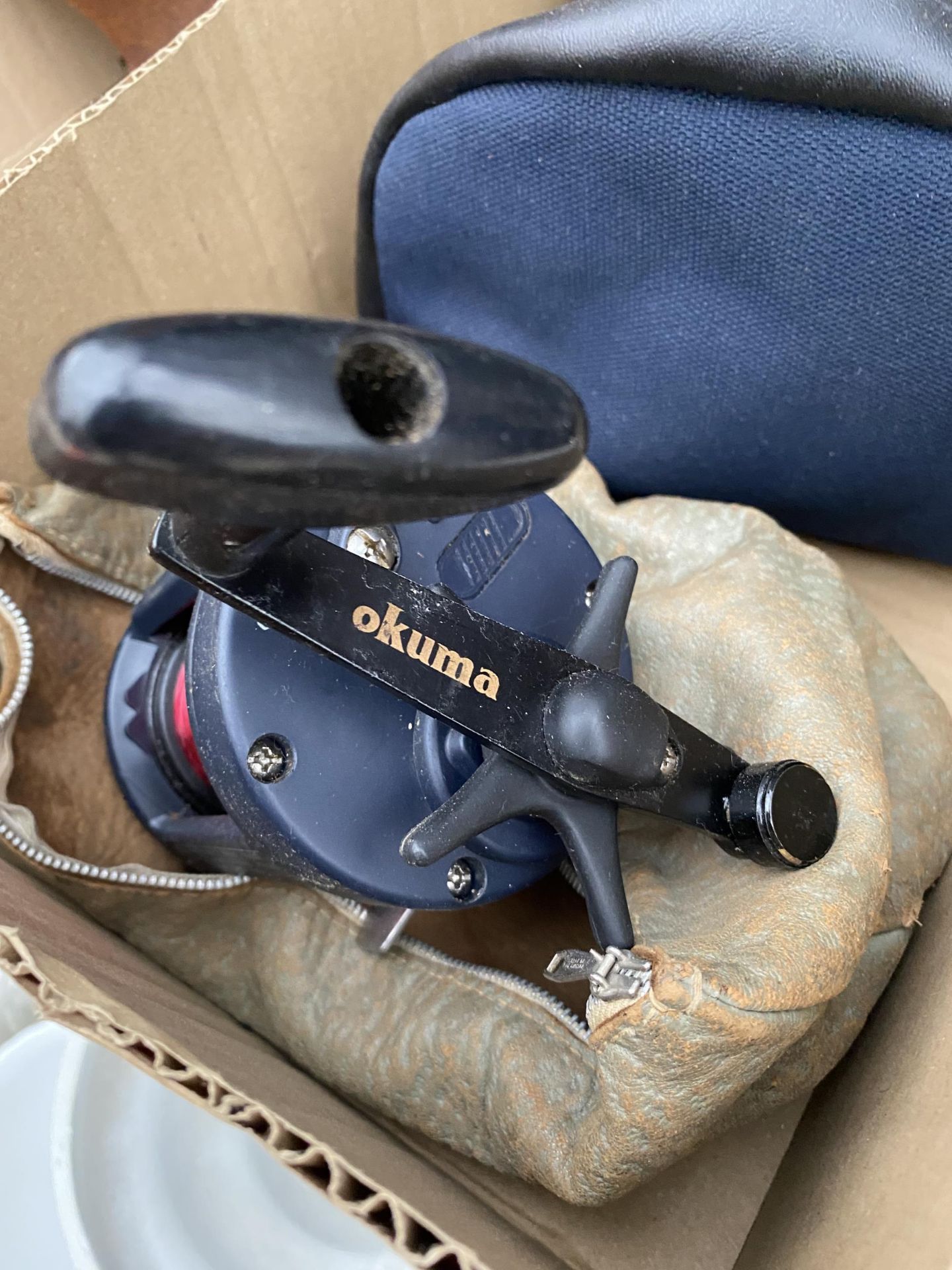 THREE MULTIPLIER SEA FISHING REELS WITH BAGS, AN ABU 6501-3C, AN OKUMA AND A MASTERLINE - Image 2 of 6