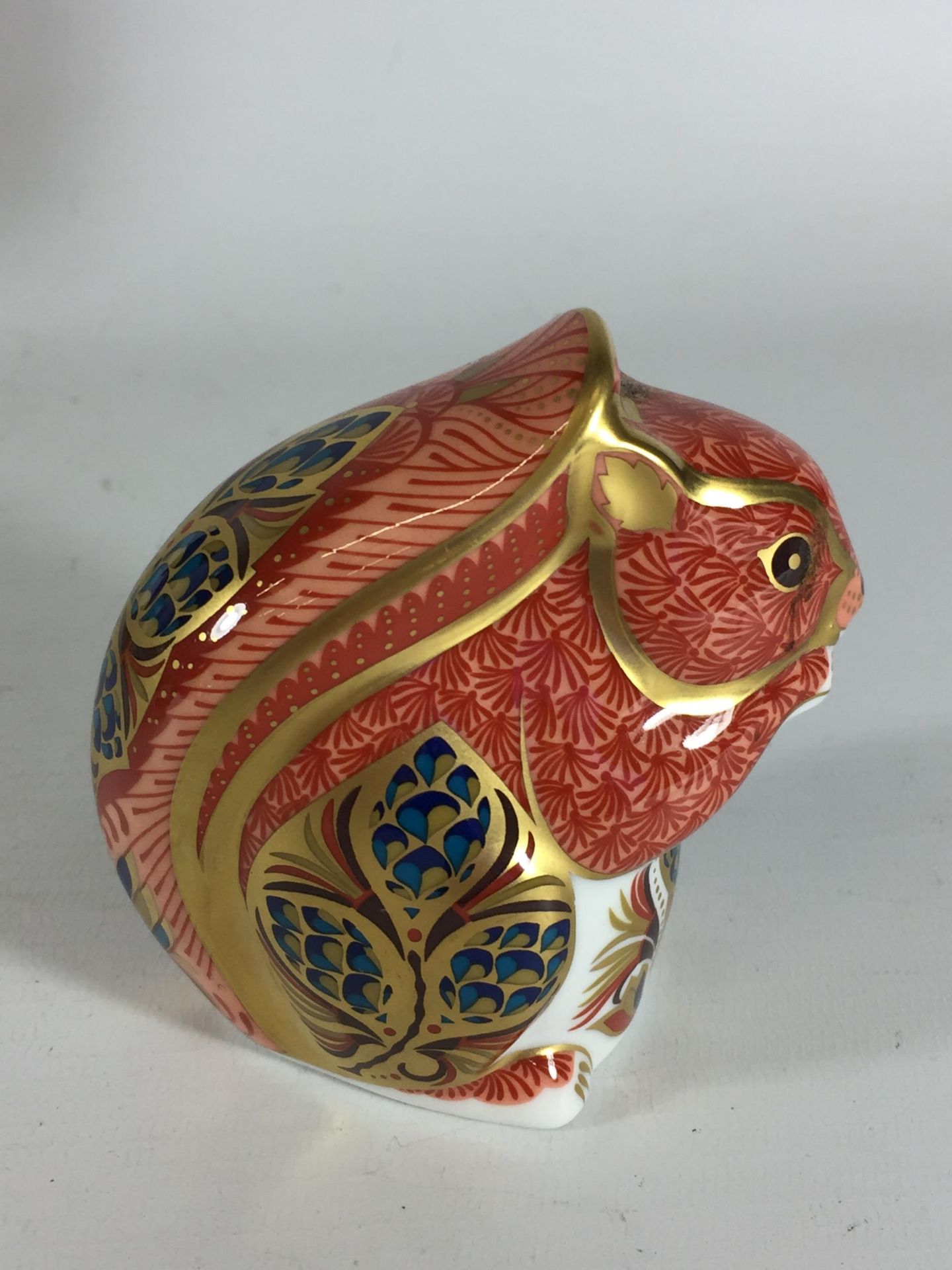 A ROYAL CROWN DERBY SQUIRREL PAPERWEIGHT, GOLD STOPPER - Image 3 of 4