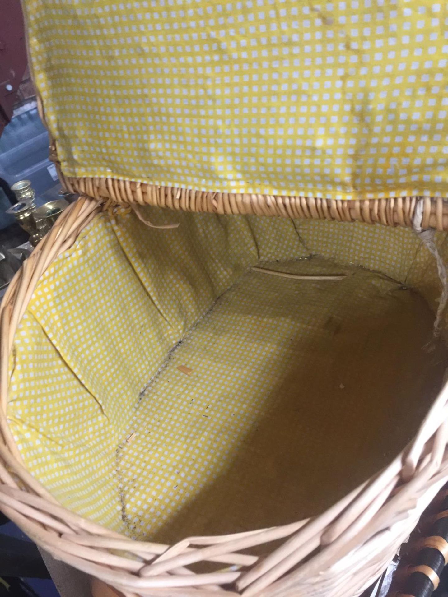 TWO WICKER BASKETS, ONE WITH A LID - Image 2 of 3