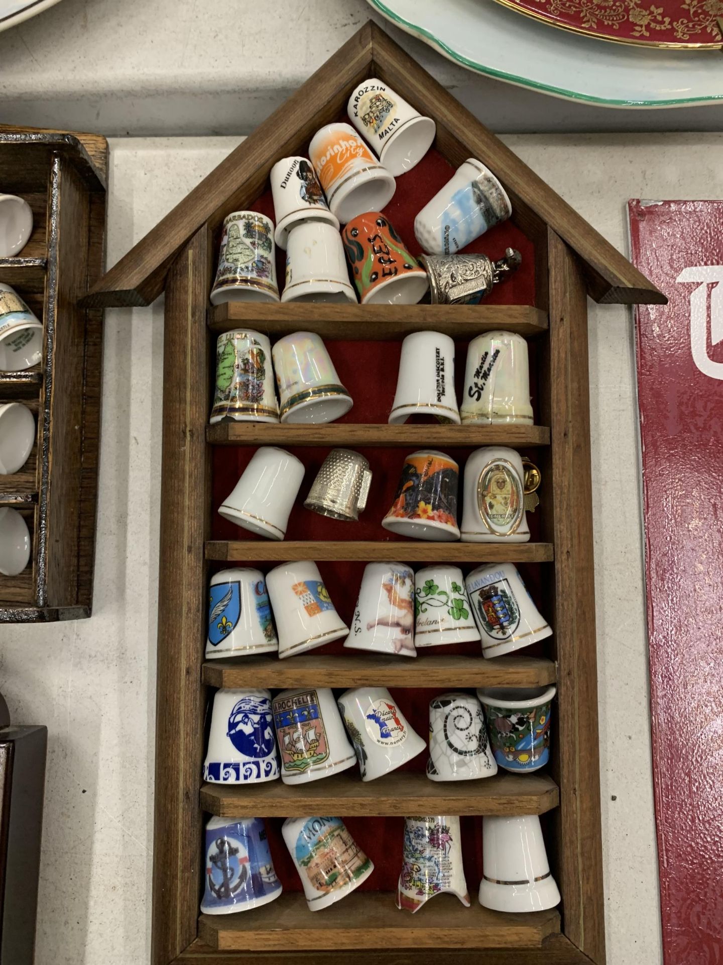 SIX WOODEN DISPLAYS OF CERAMIC THIMBLES - Image 6 of 7