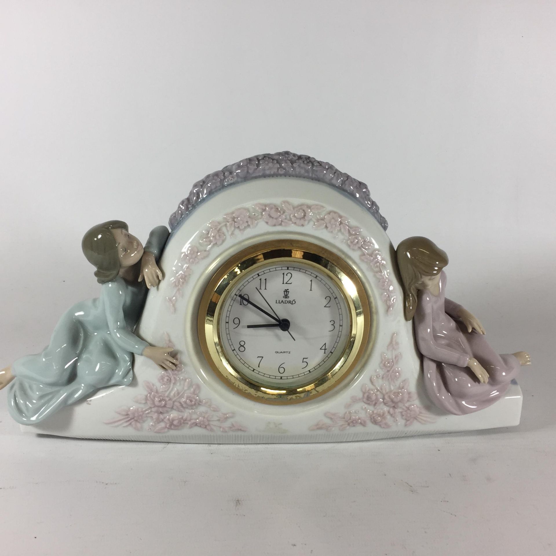 A LLADRO 'TWO SISTERS' MANTLE CLOCK, NO. 5776 - Image 2 of 6
