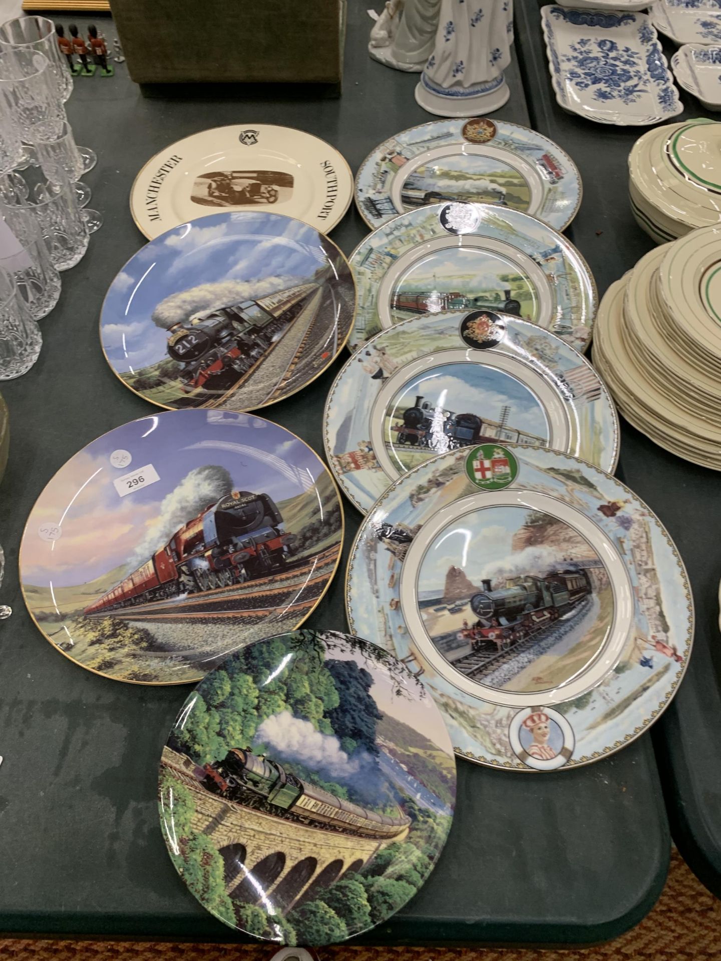 A MIXED GROUP OF TRAIN RELATED COLLECTORS PLATES, COALPORT, ROYAL DOULTON ETC