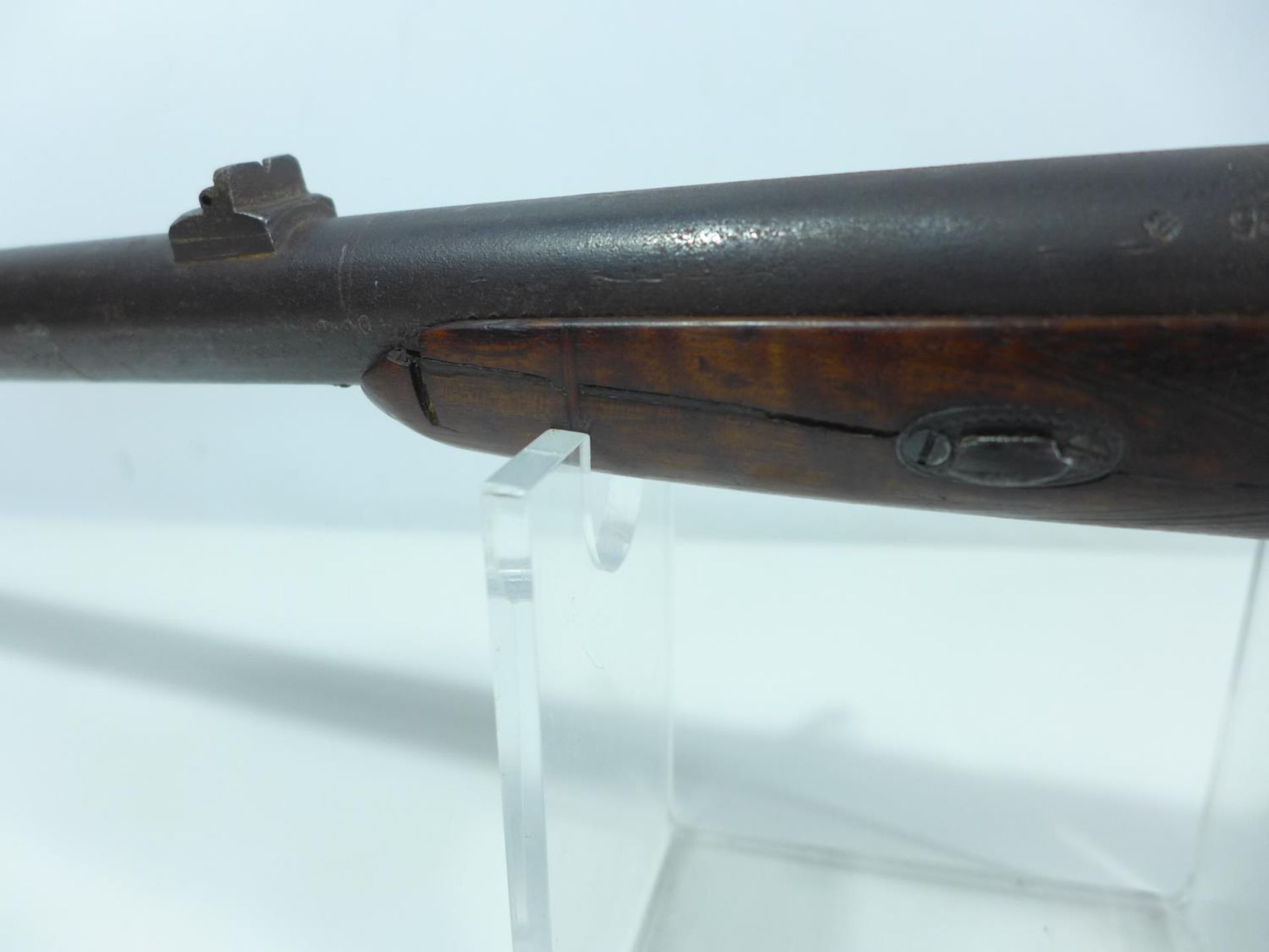 A SNYDER CONVERTED DEACTIVATED SHOTGUN, 79CM BARREL, LOCK MARKED WATSON AND SON, LENGTH 127CM - Image 8 of 8