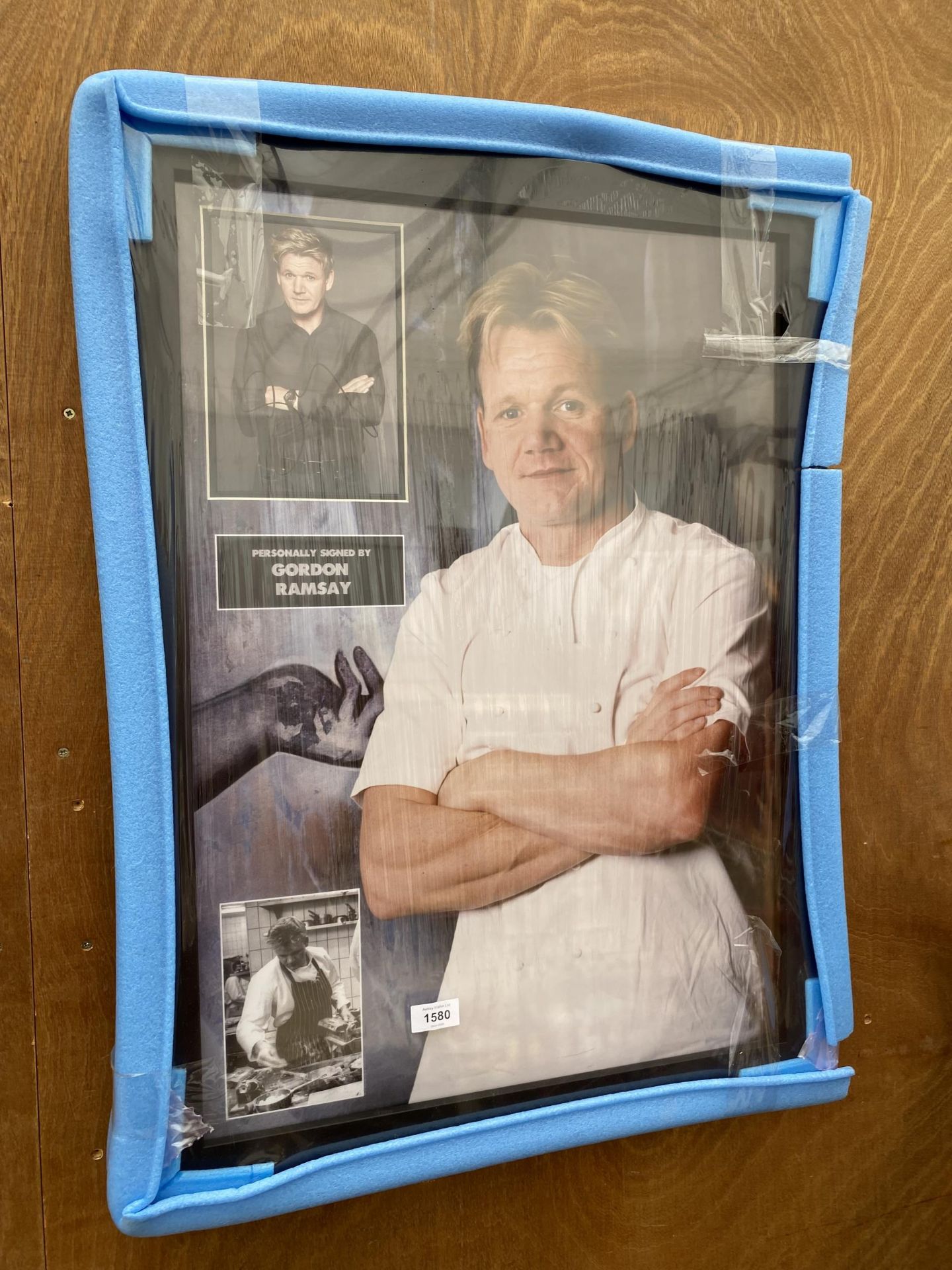 A FRAMED GORDON RAMSAY PRINT BEARING A SIGNATURE