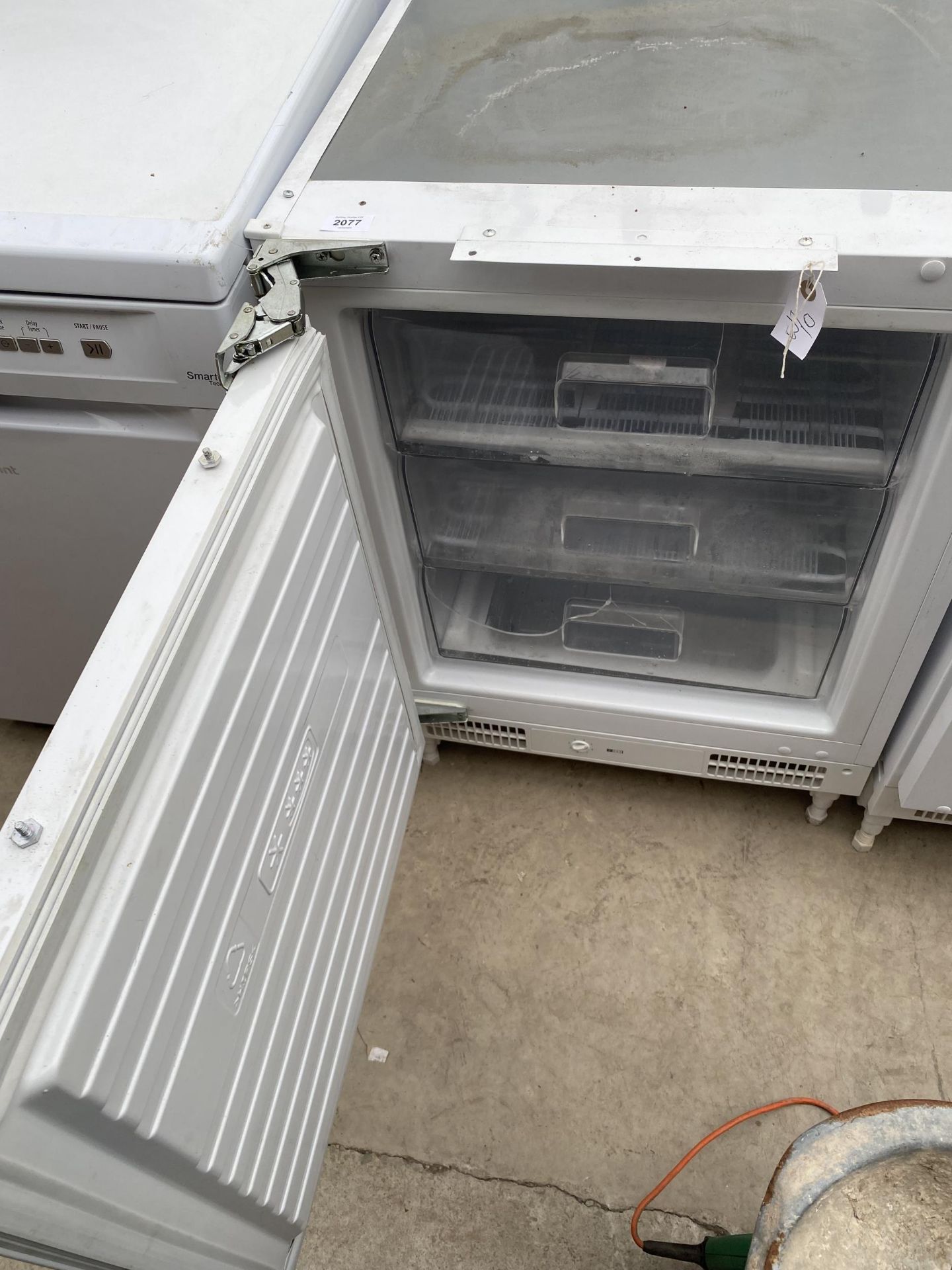 A WHITE INTERGRATED FREEZER - Image 2 of 2
