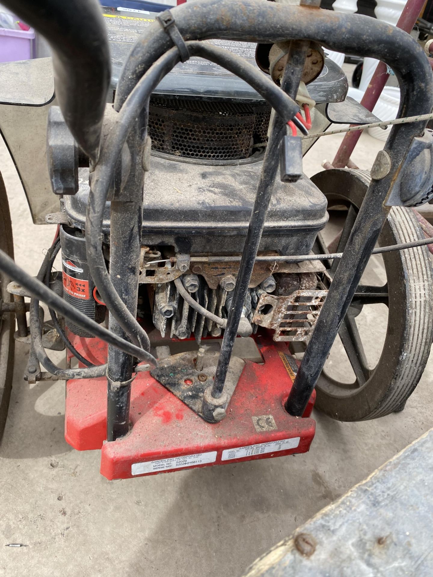 A TROY-BILT PETROL PUSH ALONG TRIMMER/MOWER - Image 4 of 4