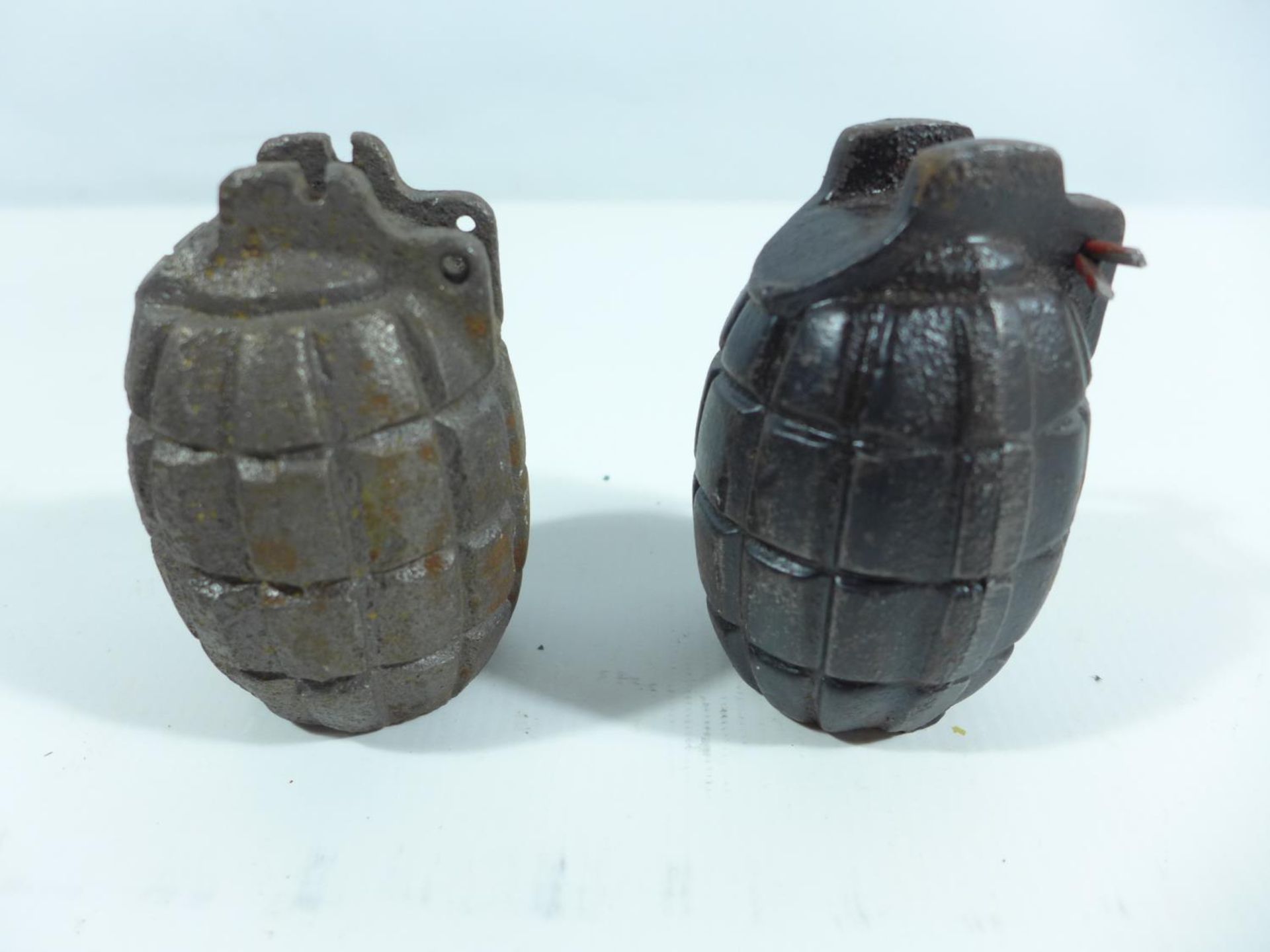 TWO WORLD WAR II PRACTICE GRENADES, HEIGHT 9CM - Image 2 of 6