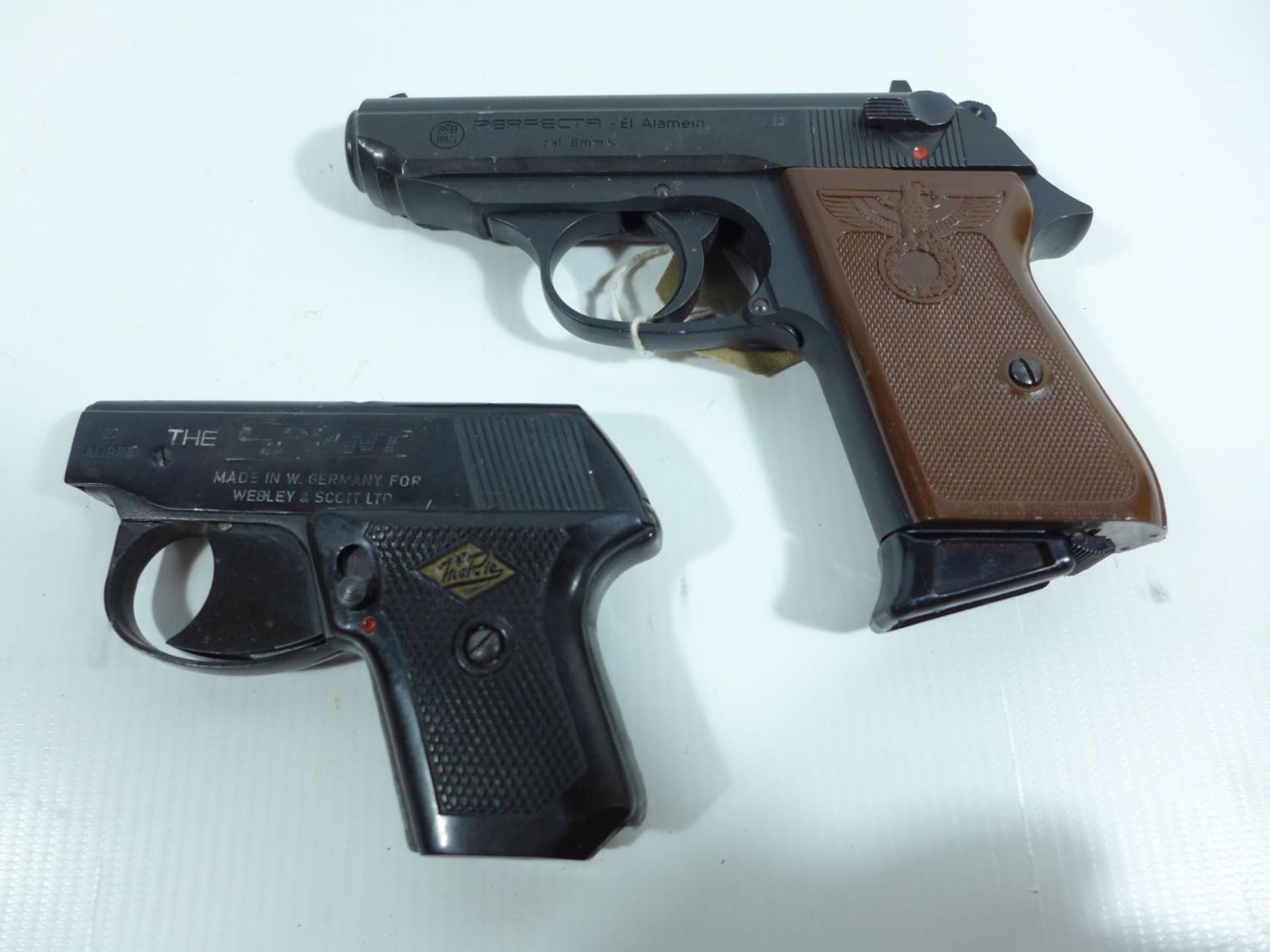 A PERFECTA EL ALAMEIN 8MM BLANK FIRING PISTOL, LENGTH 15.5CM, WEBLEY AND SCOTT .22 CALIBRE BLANK