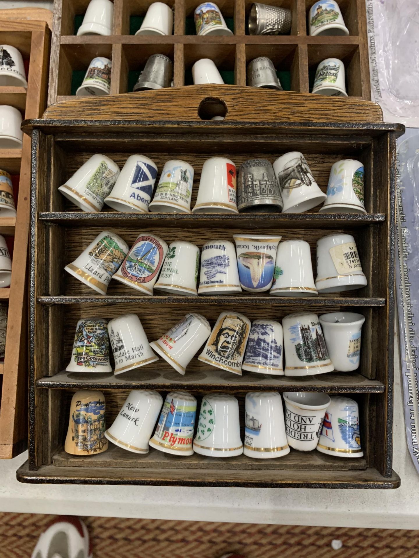 SIX WOODEN DISPLAYS OF CERAMIC THIMBLES - Image 3 of 7