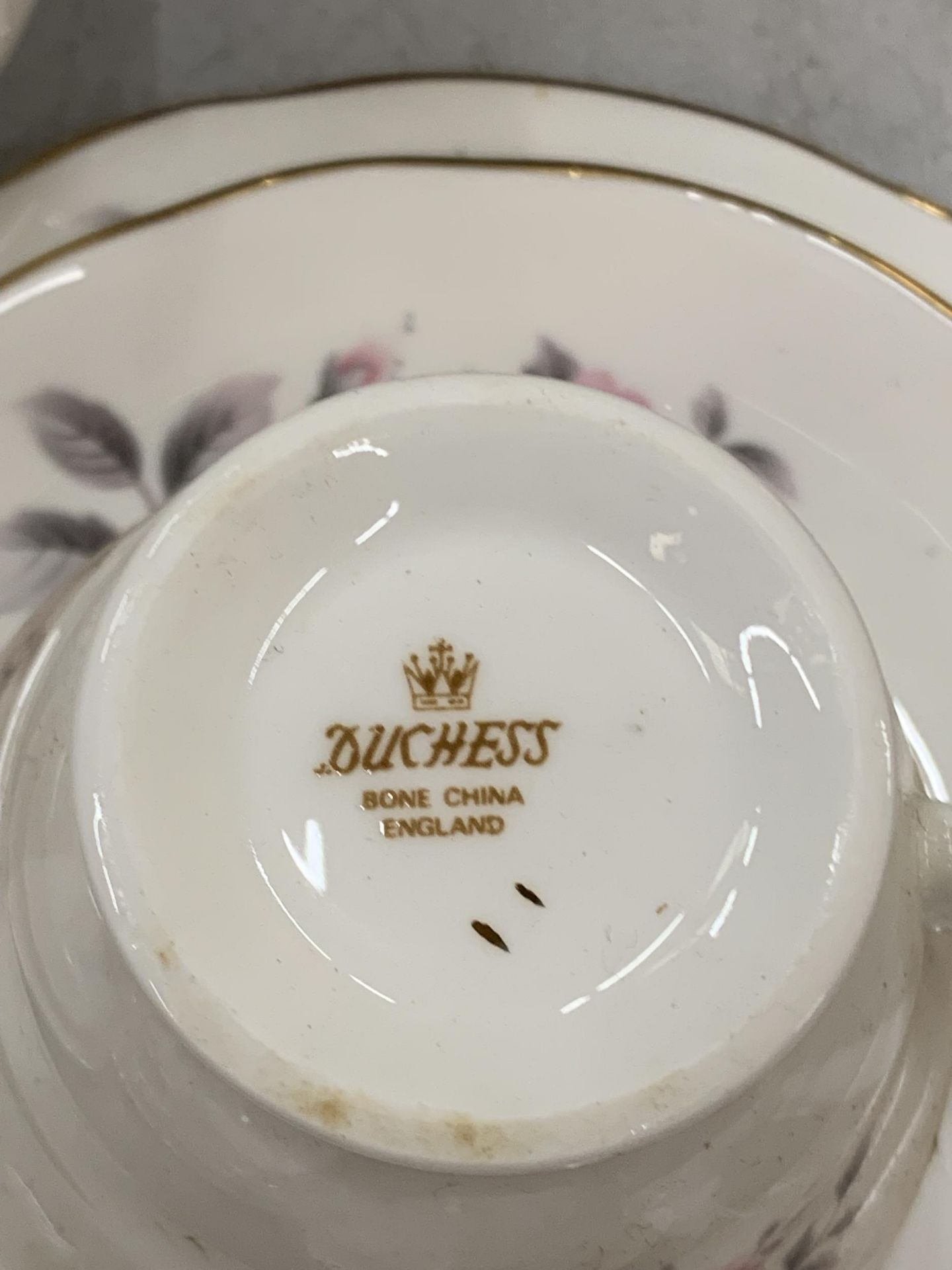 A DUCHESS CHINA PART TEA SET - Image 6 of 6