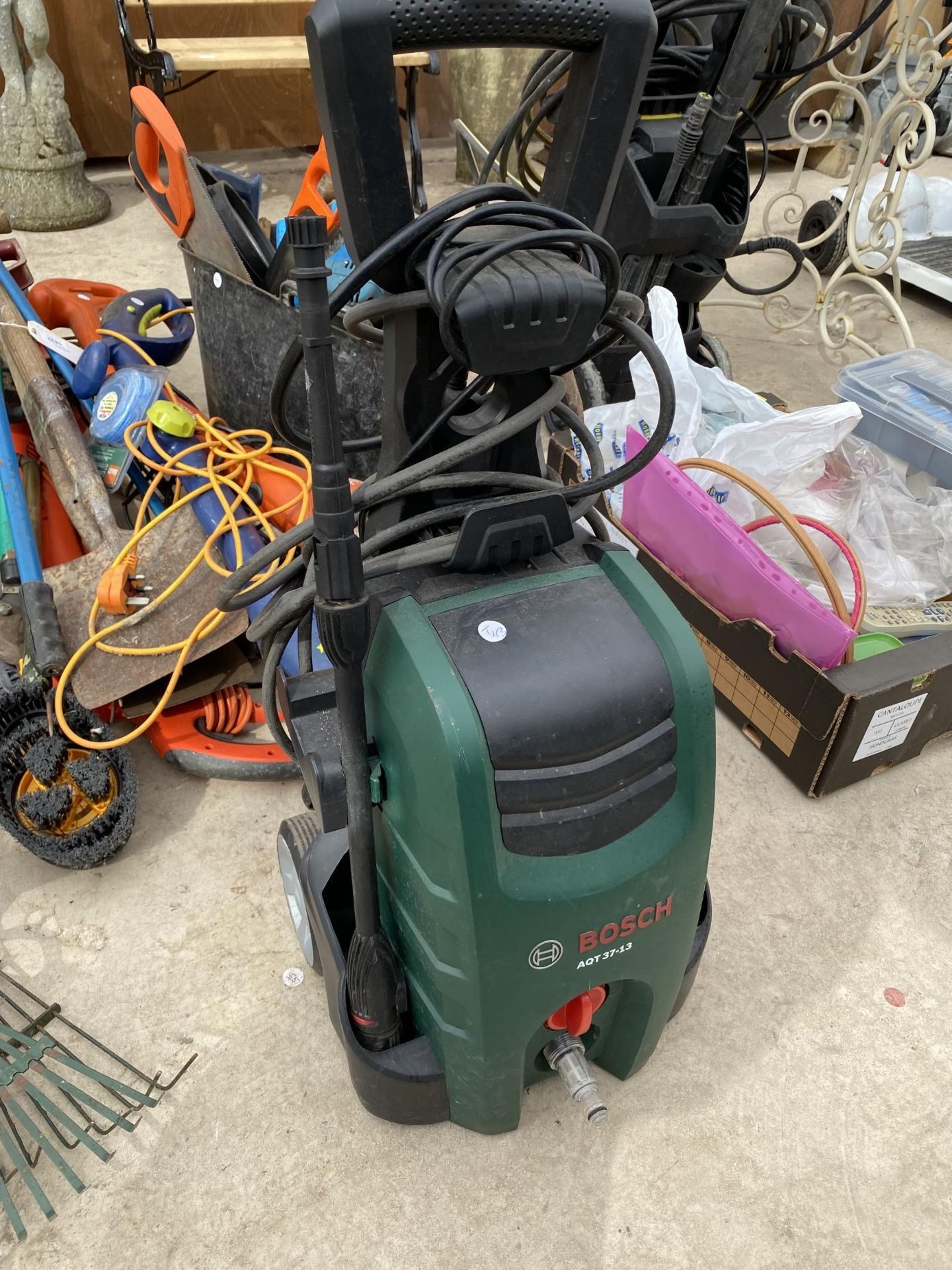 AN ELECTRIC BOSCH PRESSURE WASHER FOR SPARES AND REPAIRS