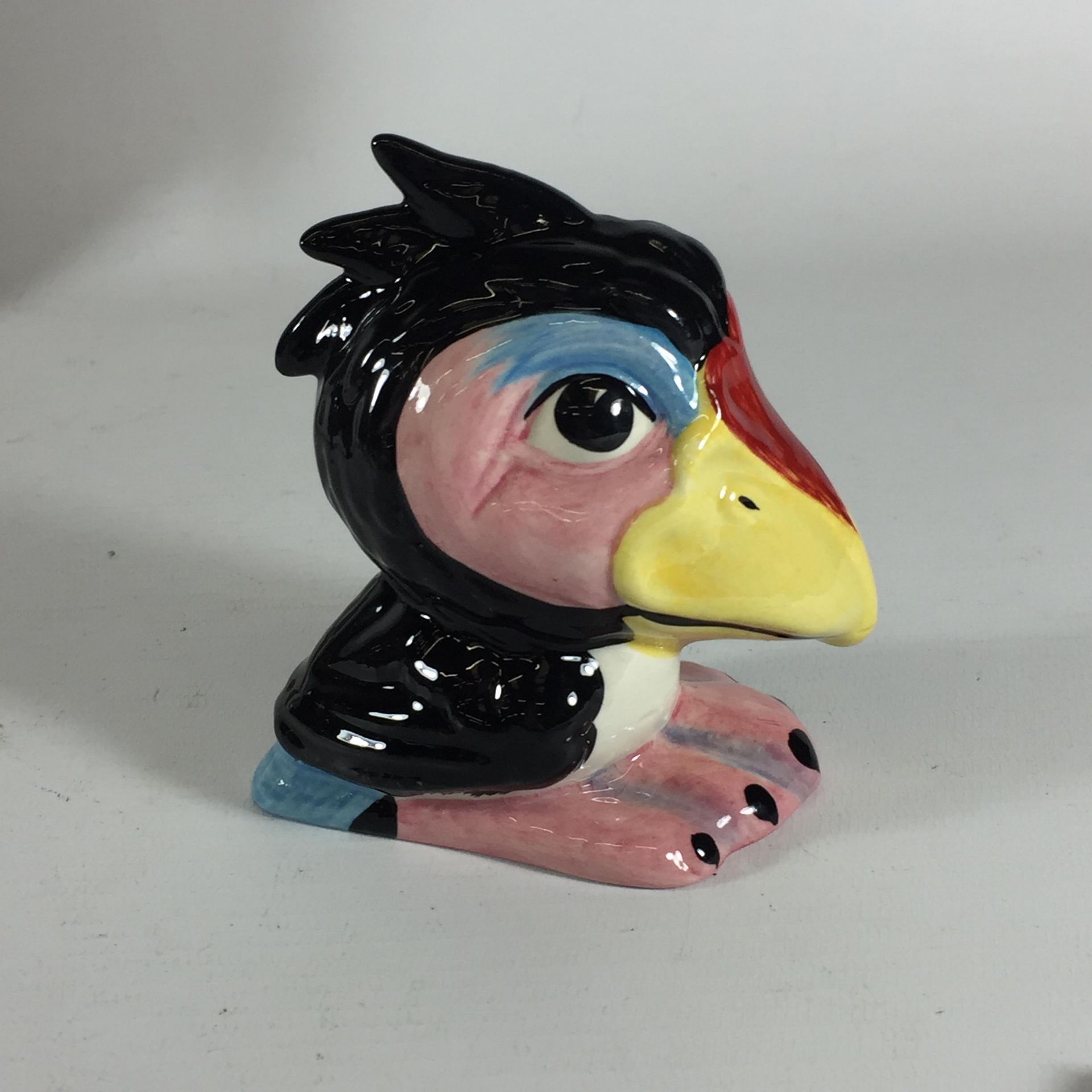 A LORNA BAILEY WALLEY BIRD 1/1 COLOURWAY FIGURE