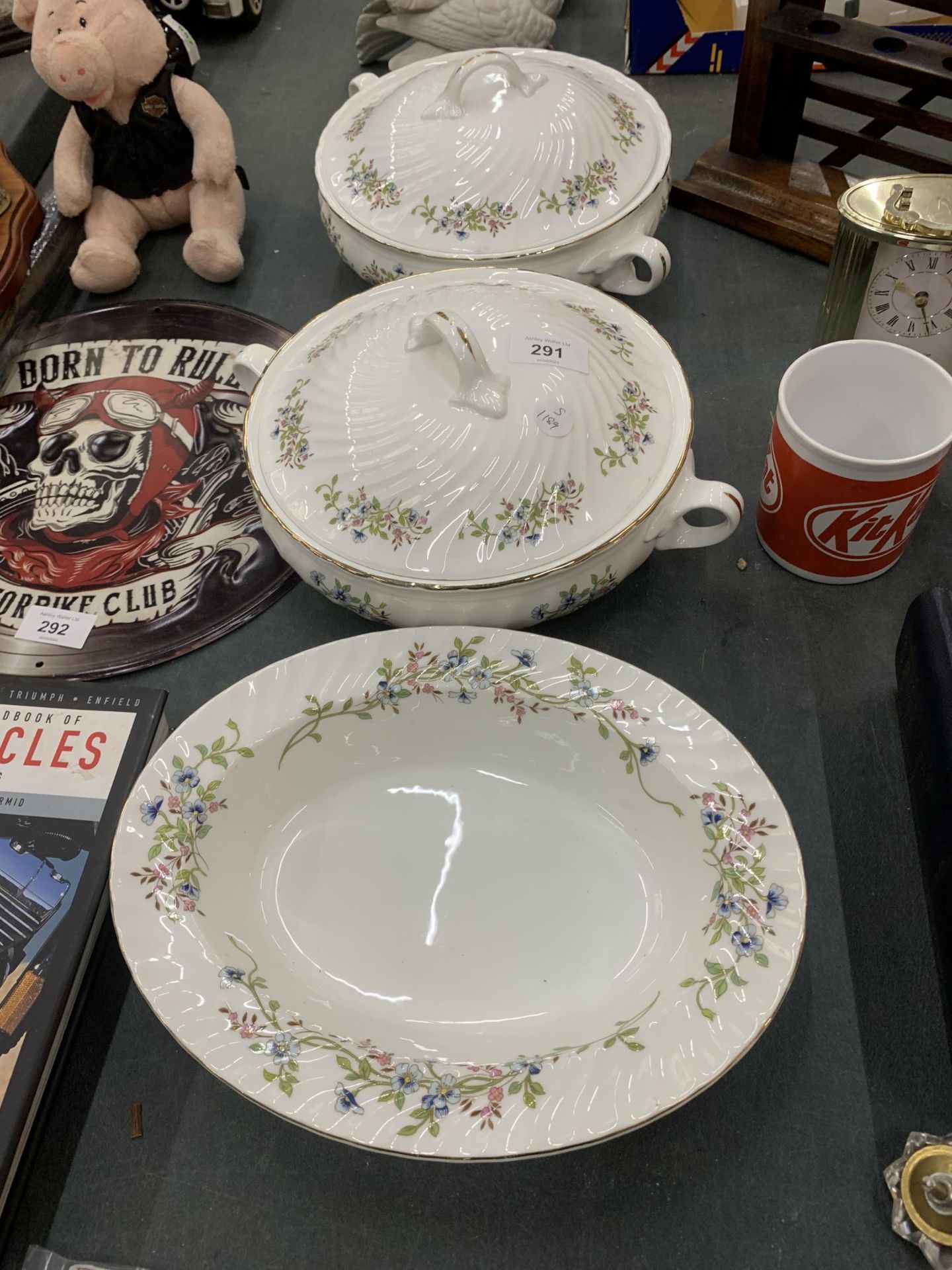 TWO VINTAGE FLORAL TUREENS WITH TWO BOWLS