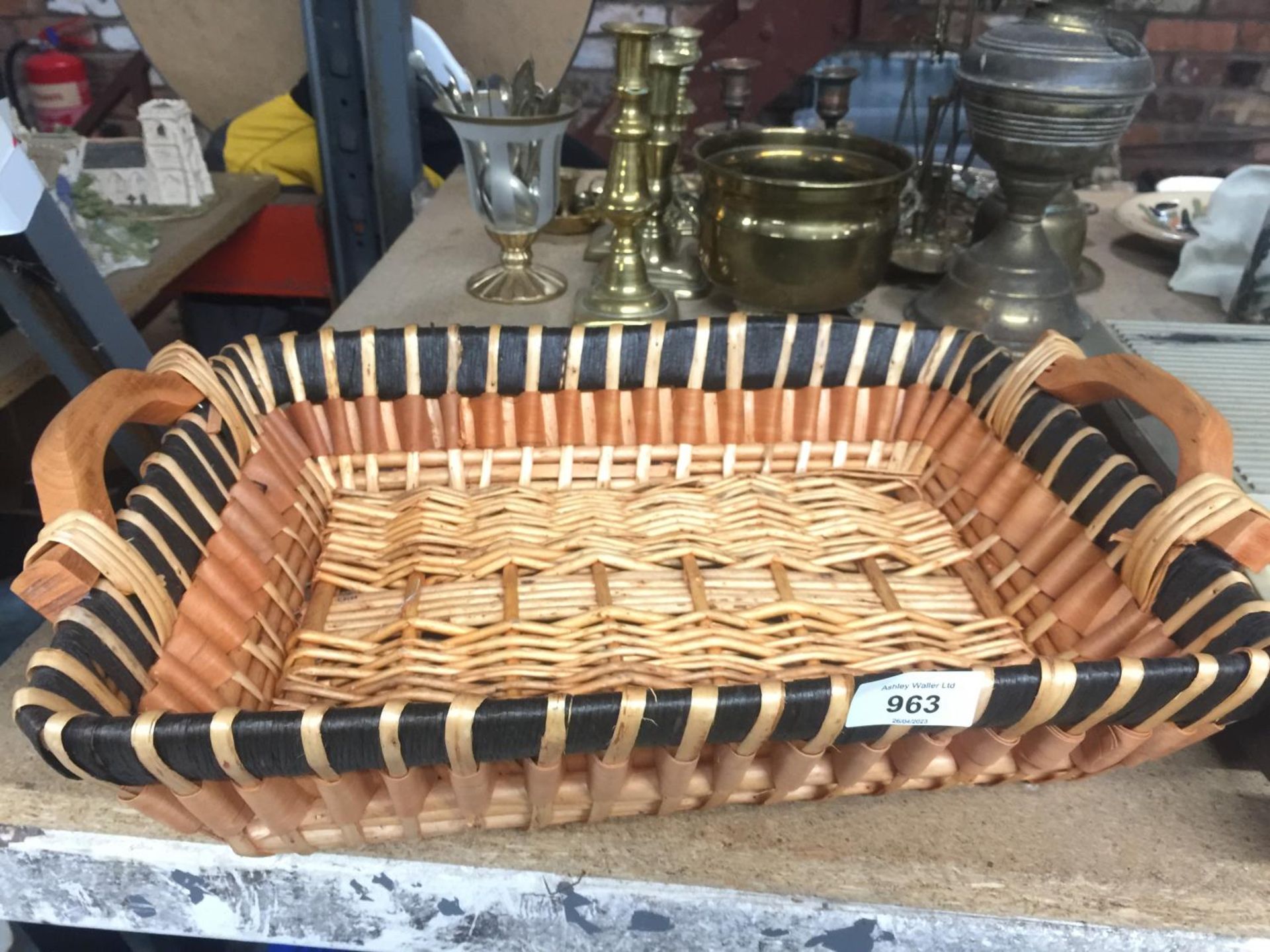 TWO WICKER BASKETS, ONE WITH A LID - Image 3 of 3