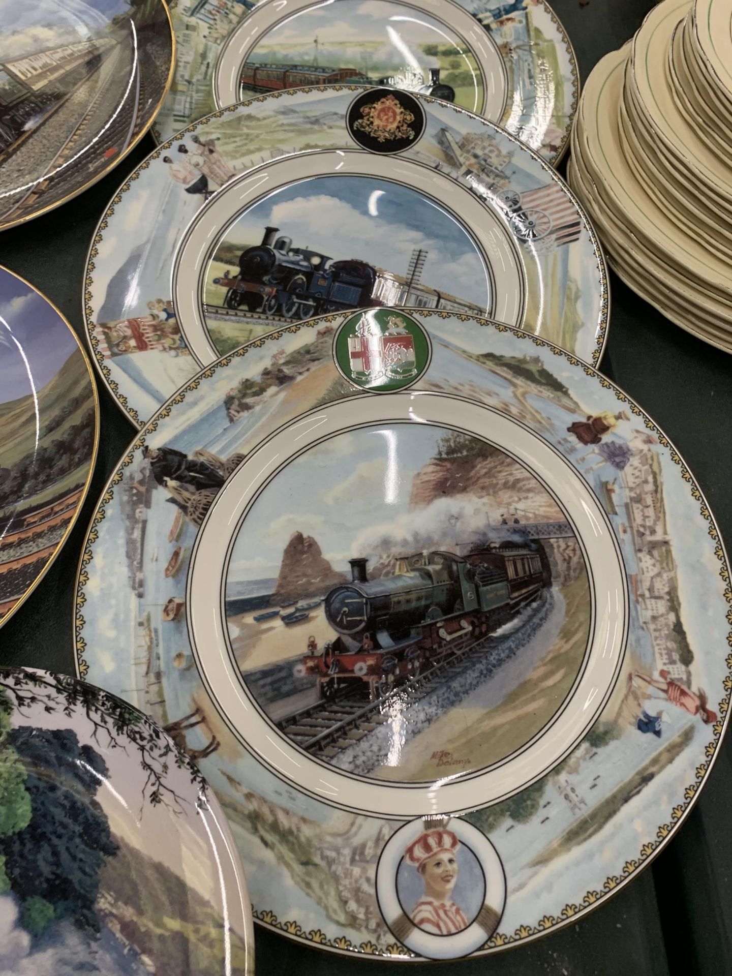 A MIXED GROUP OF TRAIN RELATED COLLECTORS PLATES, COALPORT, ROYAL DOULTON ETC - Image 9 of 21
