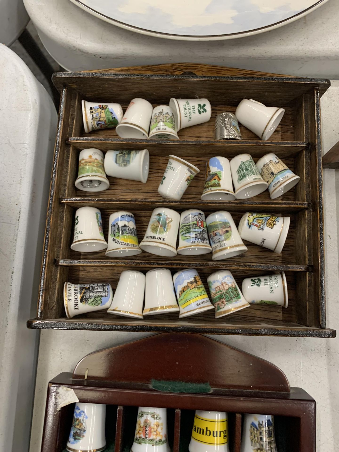 SIX WOODEN DISPLAYS OF CERAMIC THIMBLES - Image 7 of 7