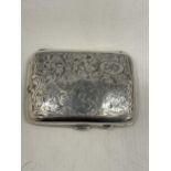 A BIRMINGHAM HALLMARKED SILVER CIGARETTE CASE, LENGTH 8CM