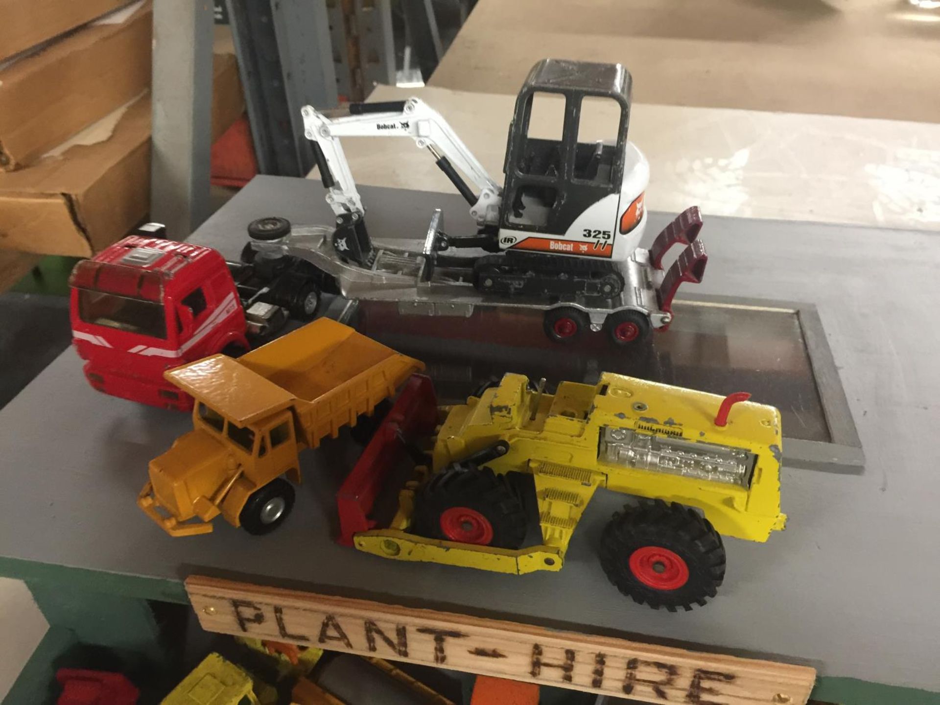 A PLANT HIRE GARAGE WITH TWELVE VARIOUS VEHICLES AND MACHINES - Image 3 of 3