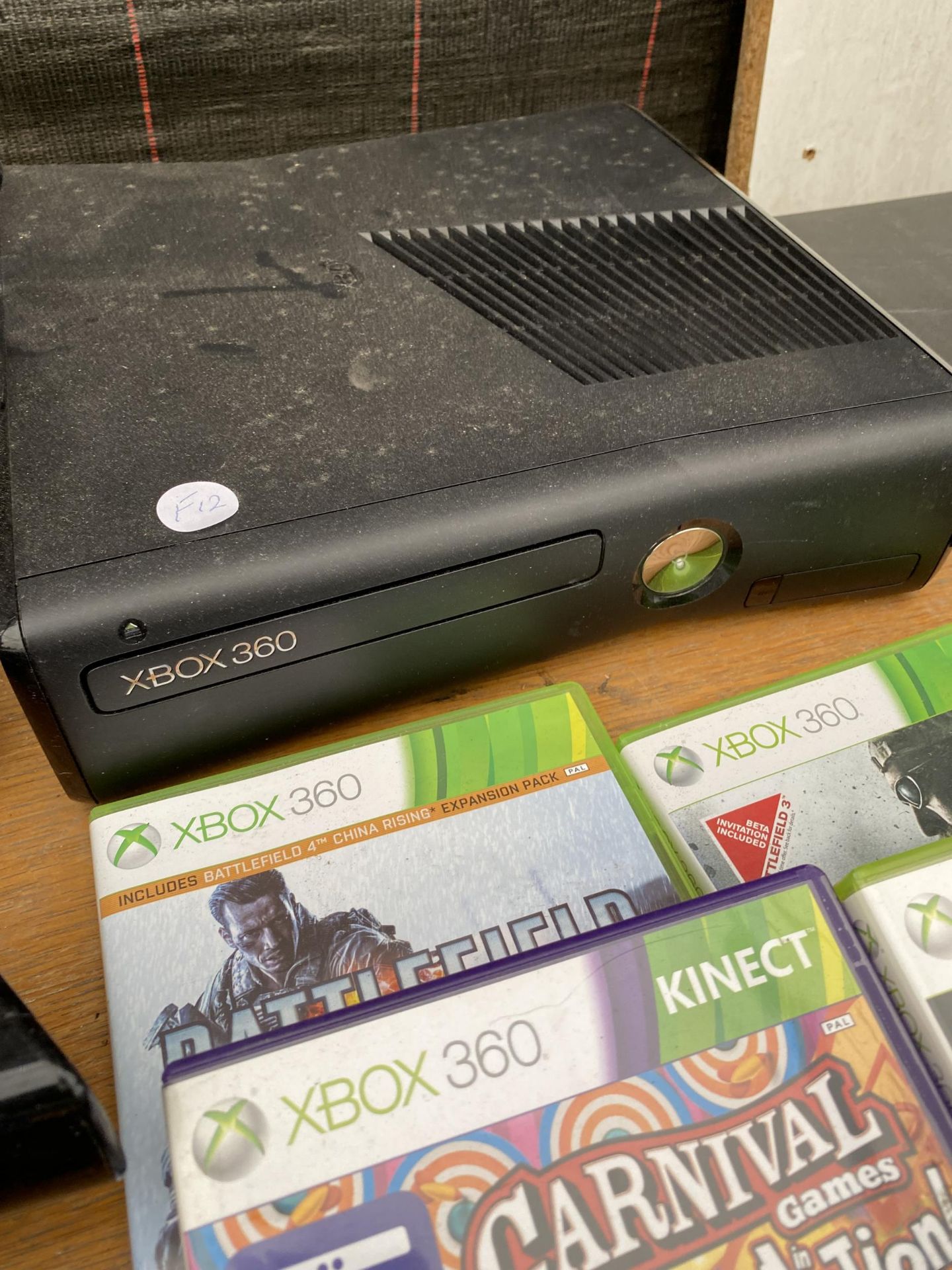AN XBOX 360 WITH XBOX KINECT, TWO CONTROLLERS AND VARIOUS GAMES - Image 3 of 3