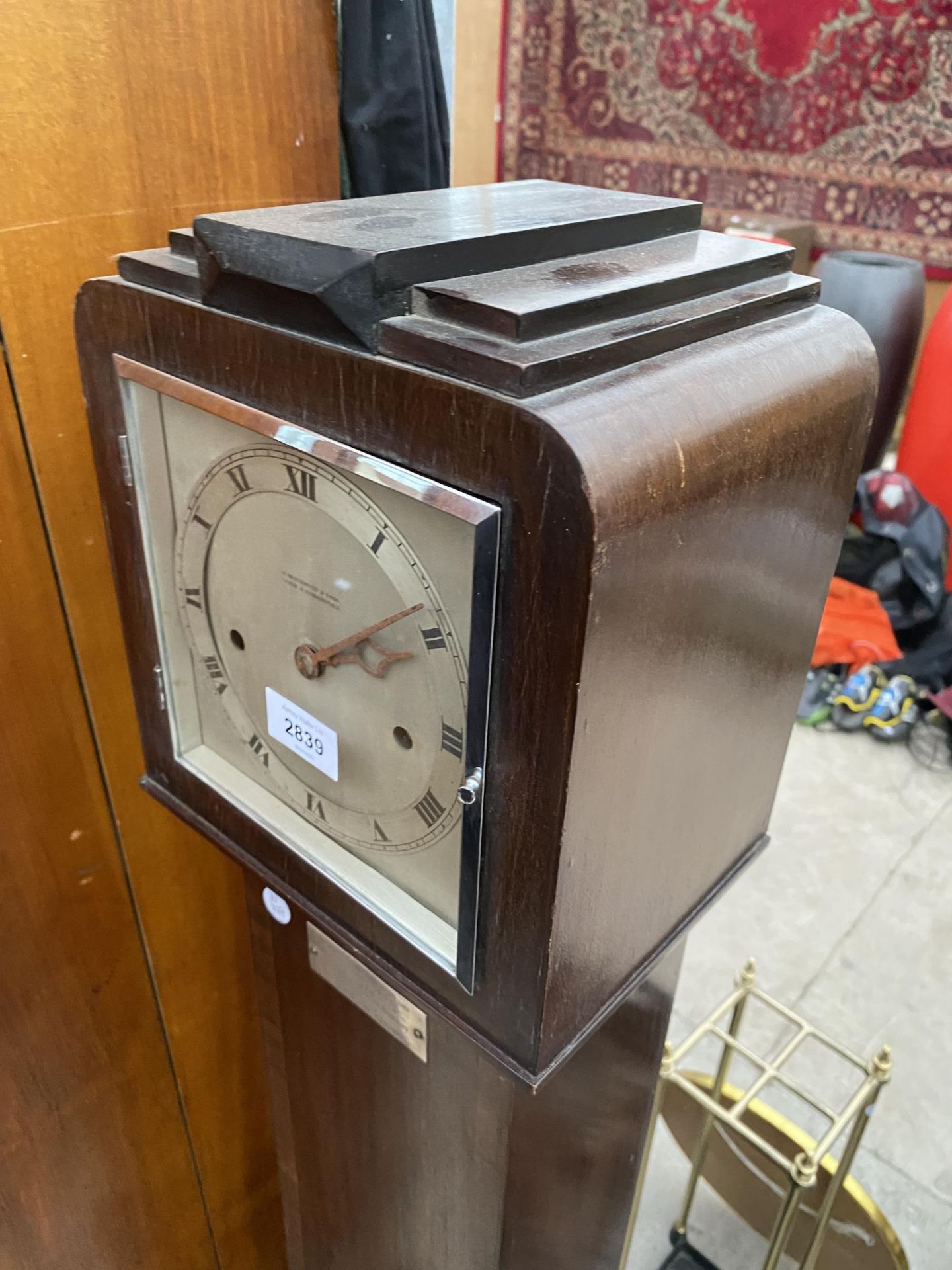 AN EARLY 20TH CENTURY GRANDMOTHER CLOCK BY W.GREENWOOD AND SONS, LEEDS AND HUDDERSFIELD - Image 2 of 4