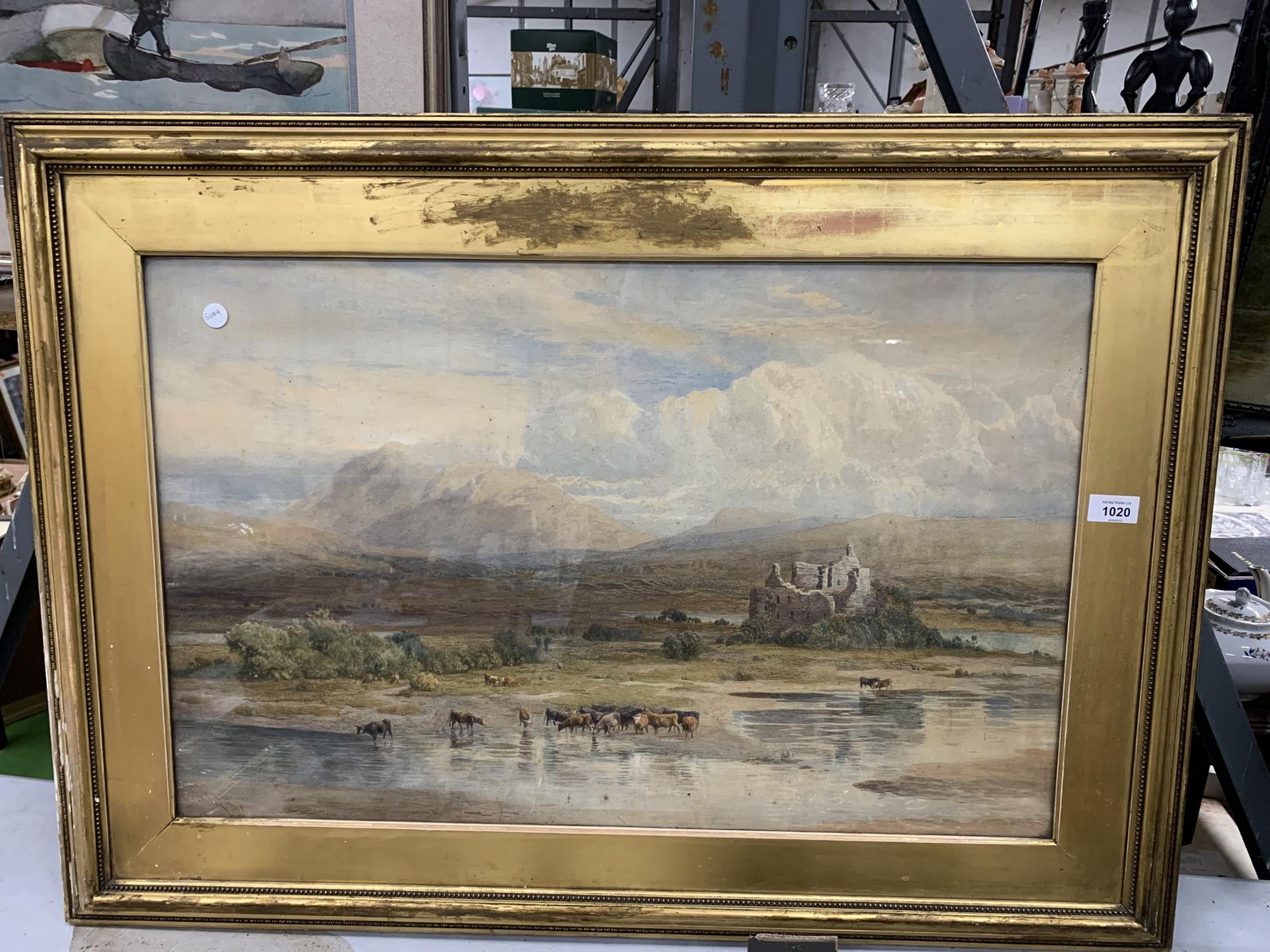 A LARGE WATERCOLOUR IN GILT FRAME OF THE SCOTTISH HIGHLANDS - 93 X 68 CM APPROX