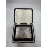 A VICTORIAN SILVER WALLET WITH FLORAL CHASED & ENGRAVED DESIGN, IN ORIGINAL CASE, HALLMARKS FOR