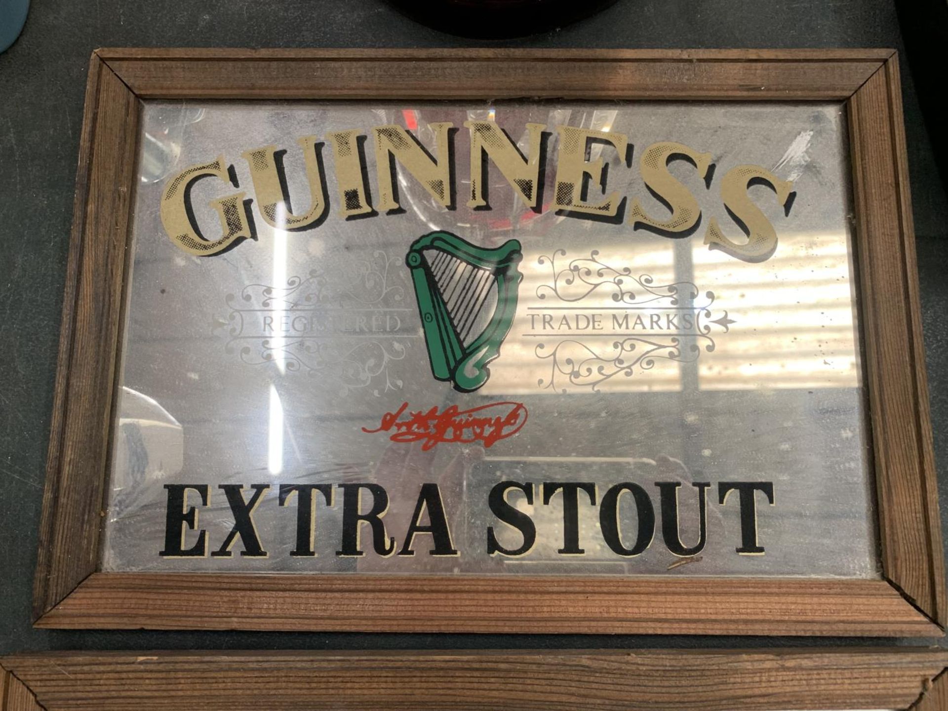 A 'NEWCASTLE BROWN ALE' AND A 'GUINNESS' ADVERTISING MIRROR 33CM X 23CM - Image 2 of 3