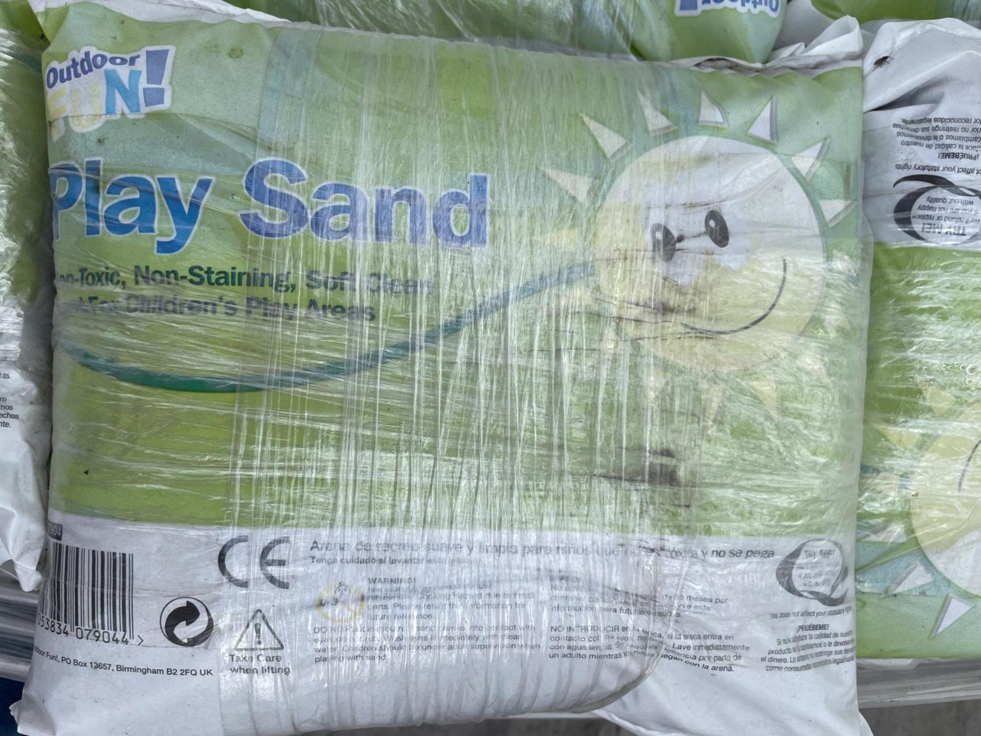 TWENTY FOUR 5KG BAGS OF PLAY SAND NO VAT