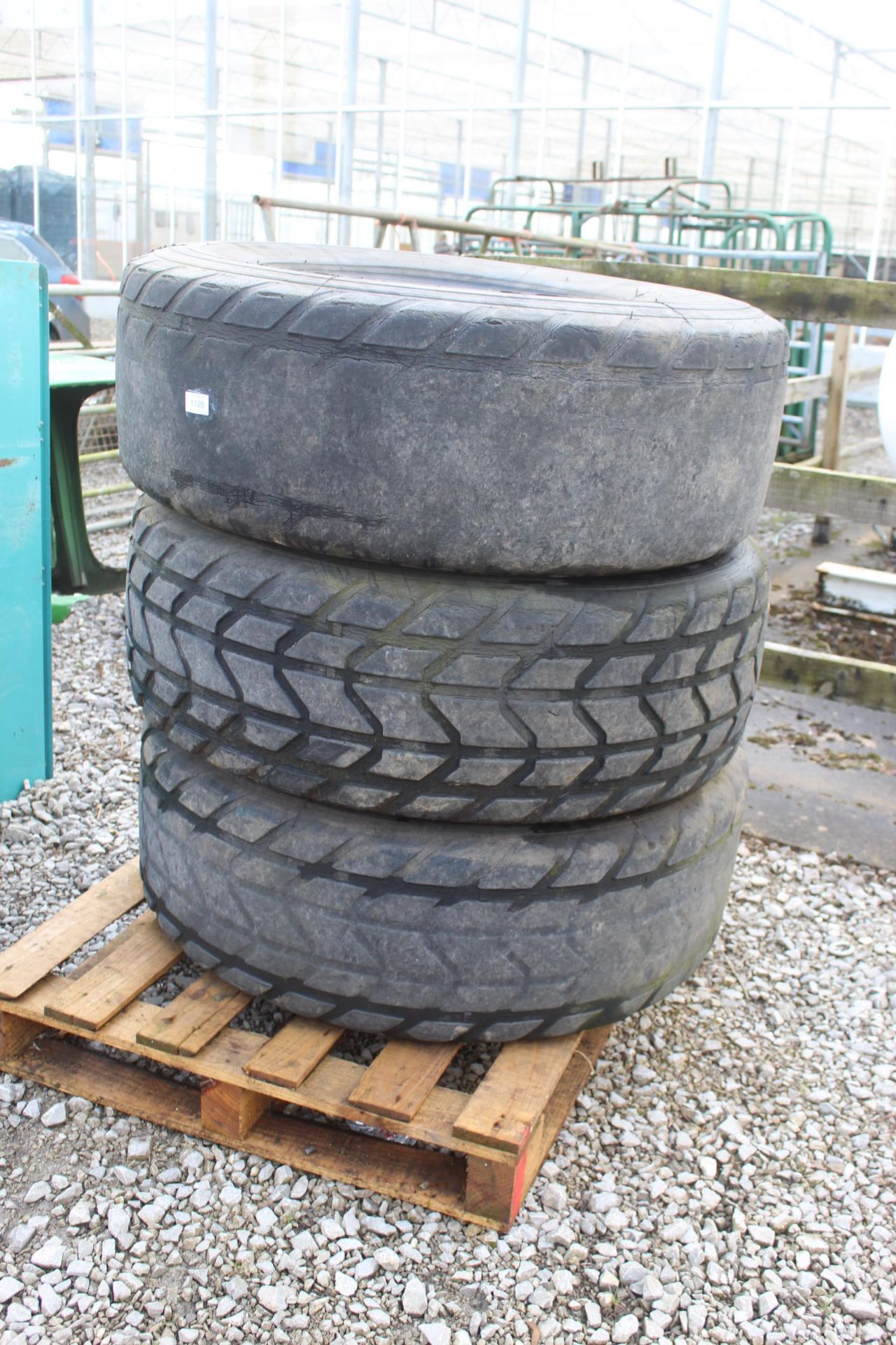 3 TYRES 385/65 R22.5 + VAT