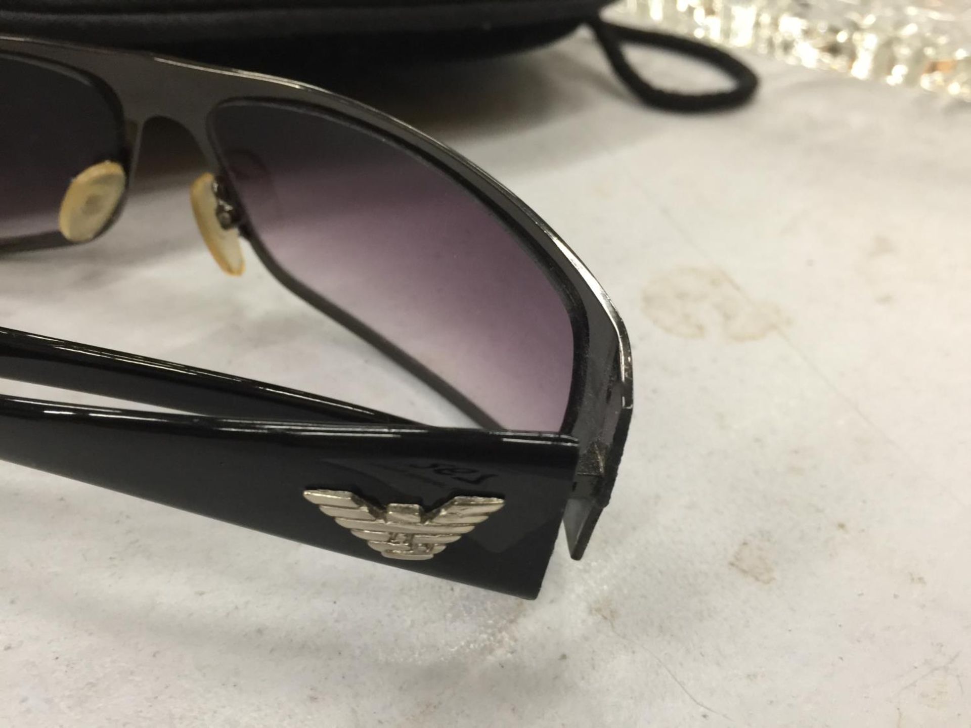 A PAIR OF SUNGLASSES WITH THE ARMANI LOGO ON IN AN EMBROIDERED CASE - Image 5 of 6