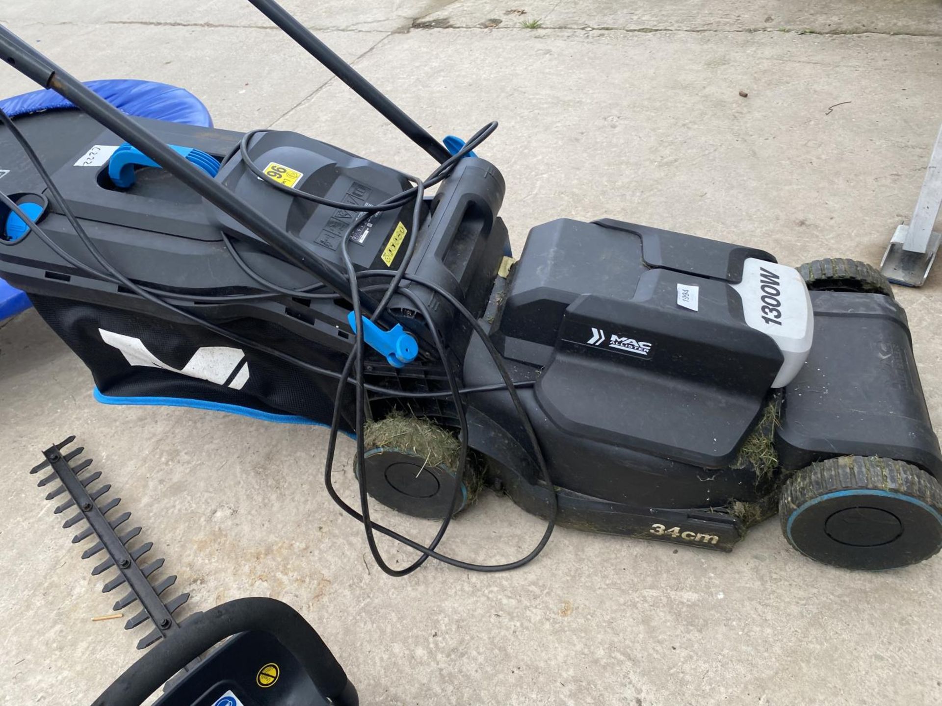 A MACALLISTER 1300W ELECTRIC LAWN MOWER WITH GRASS BOX - Image 2 of 2