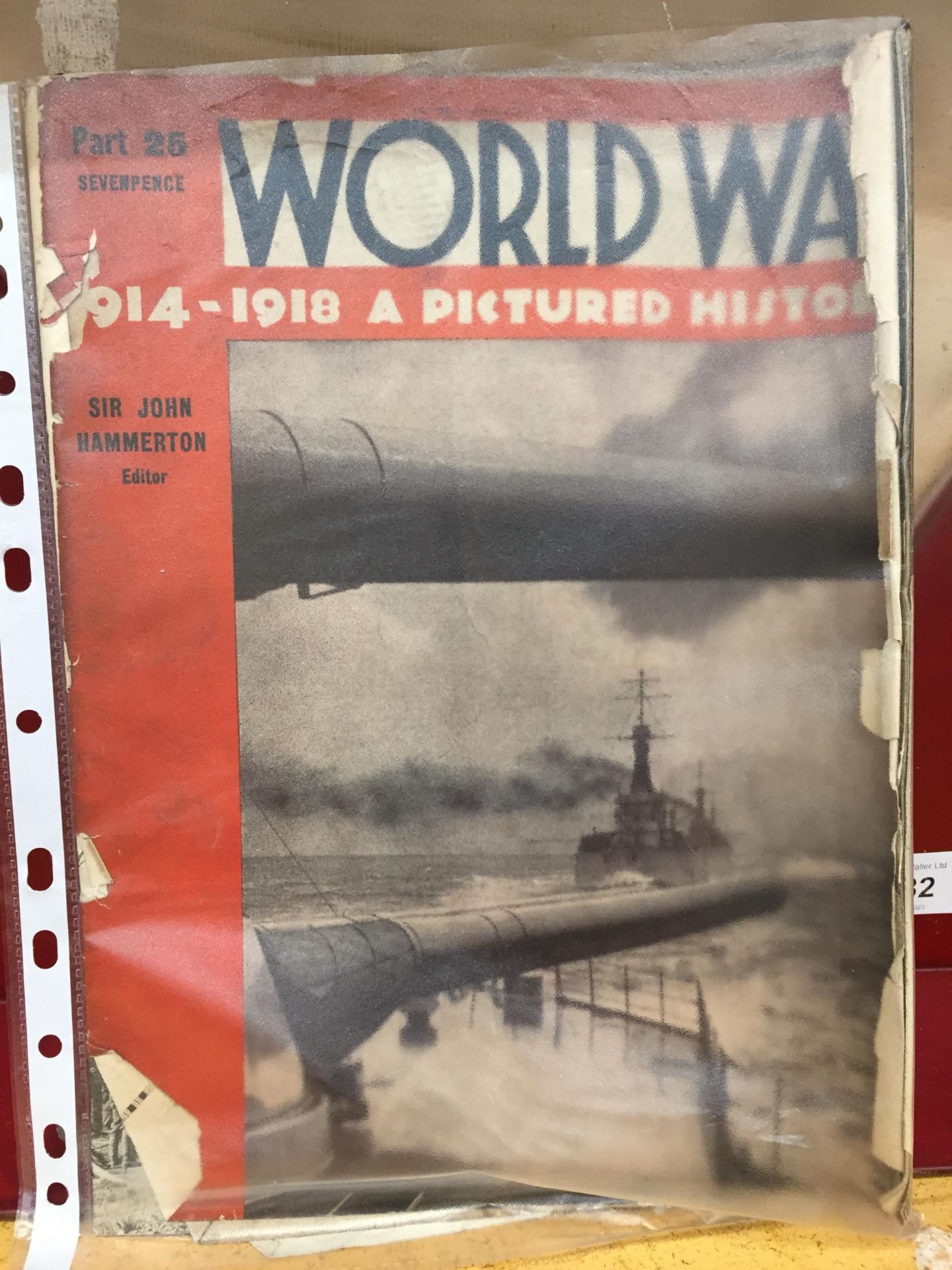 A MIXED GROUP OF MAGAZINES, WORLD WAR MAGAZINES ETC - Bild 4 aus 4