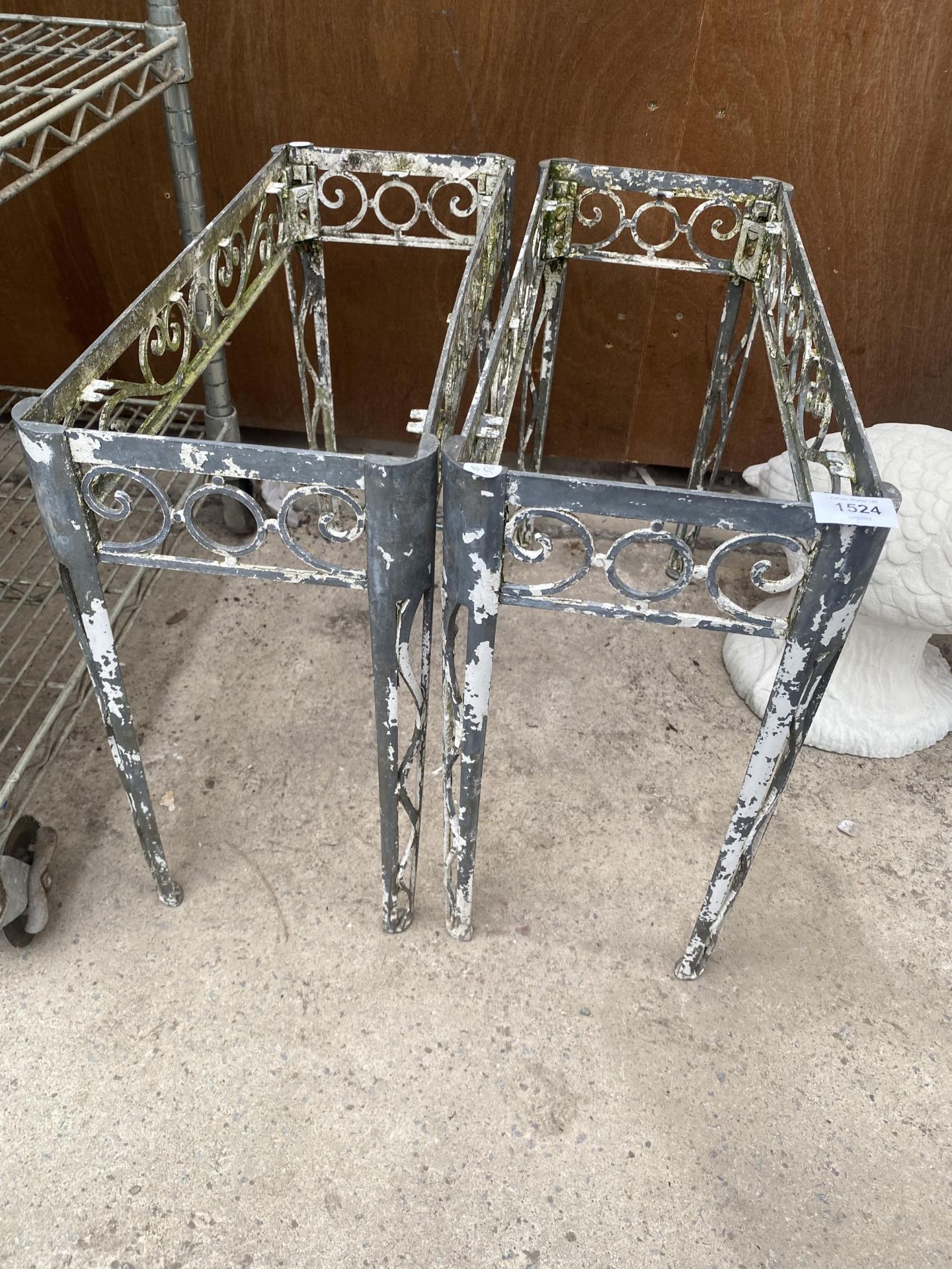 A PAIR OF ALUMINIUM GARDEN TROUGH STANDS - Image 2 of 4