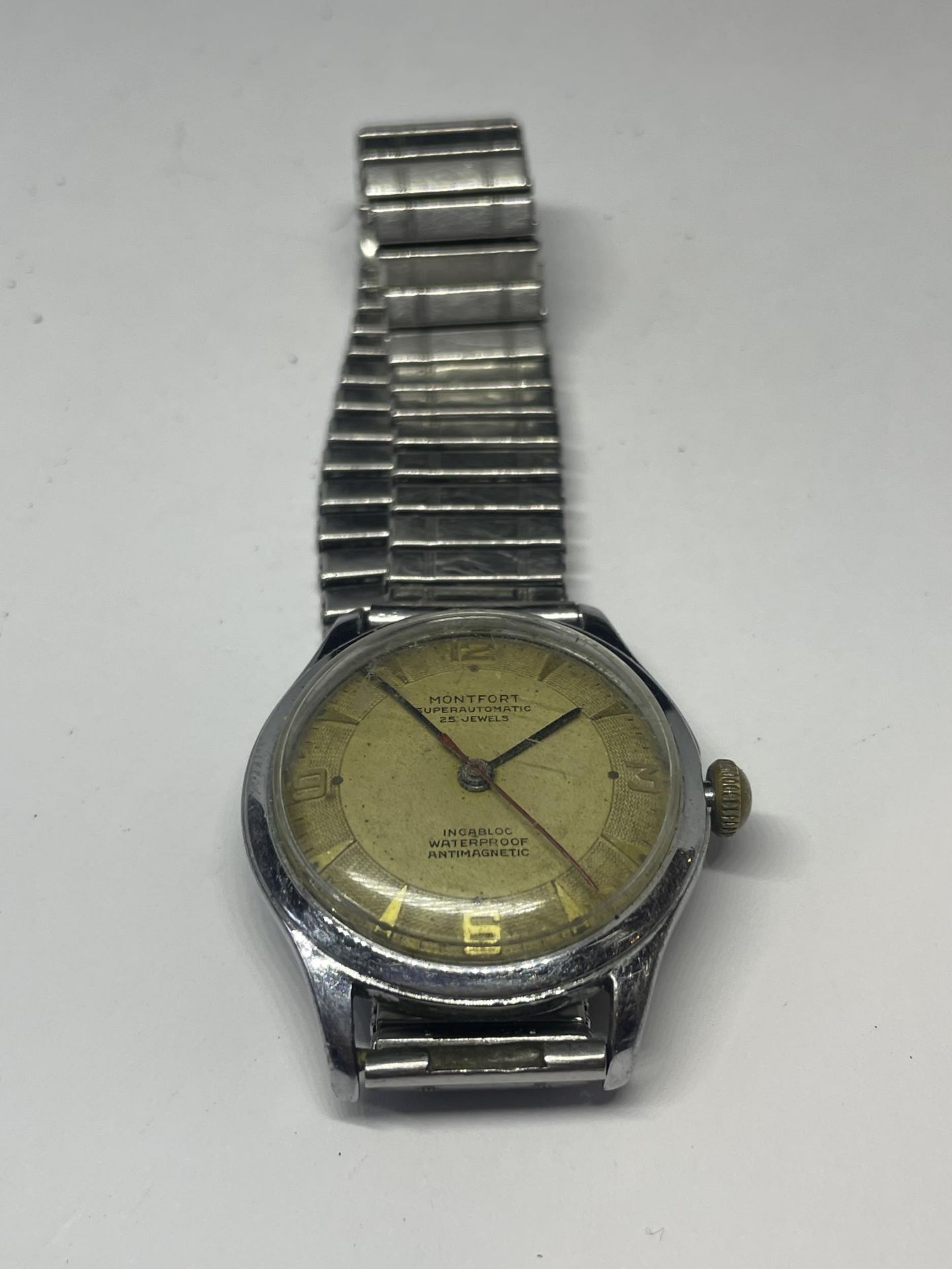 A MONFORT SUPER AUTOMATIC GENTS WRIST WATCH - Image 2 of 3