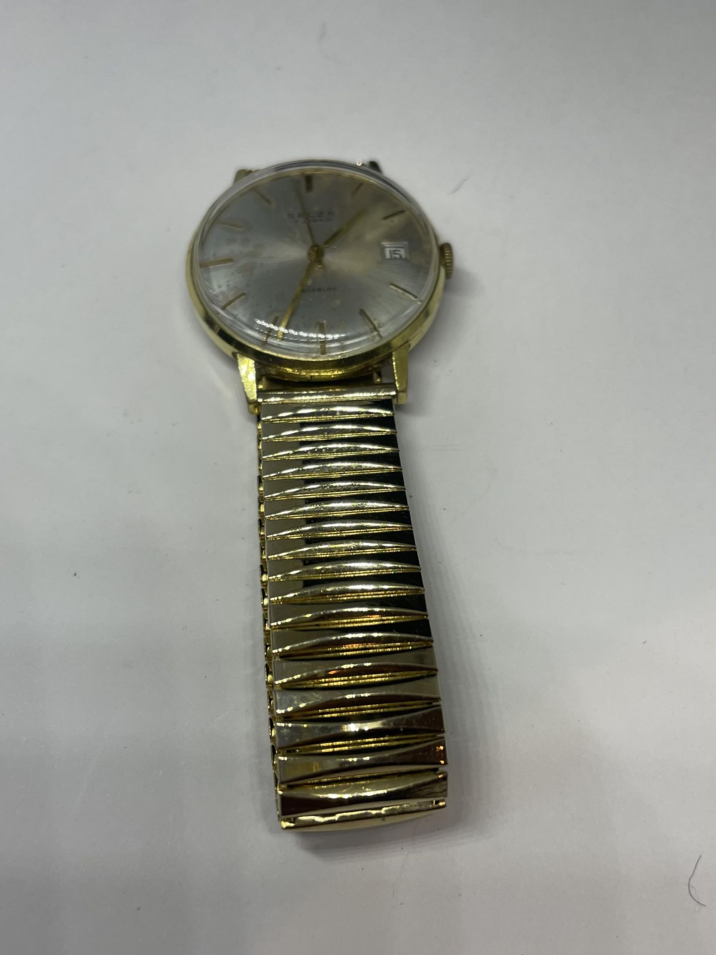 A VINTAGE SELZA GENTS WRIST WATCH, SEEN WORKING BUT NO WARRANTIES GIVEN - Image 2 of 4