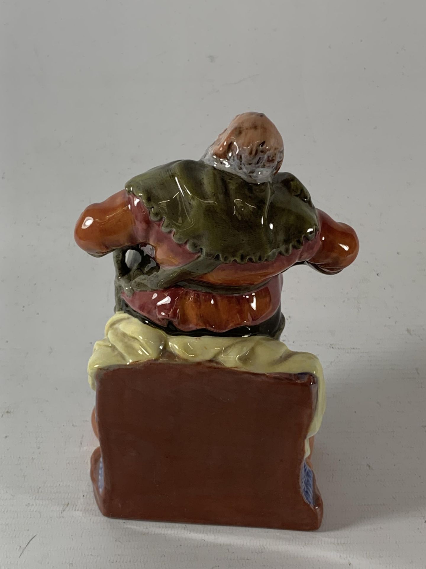 A ROYAL DOULTON 'FALSTAFF' HN2054 CHARACTER FIGURE (SECONDS) - Image 2 of 3