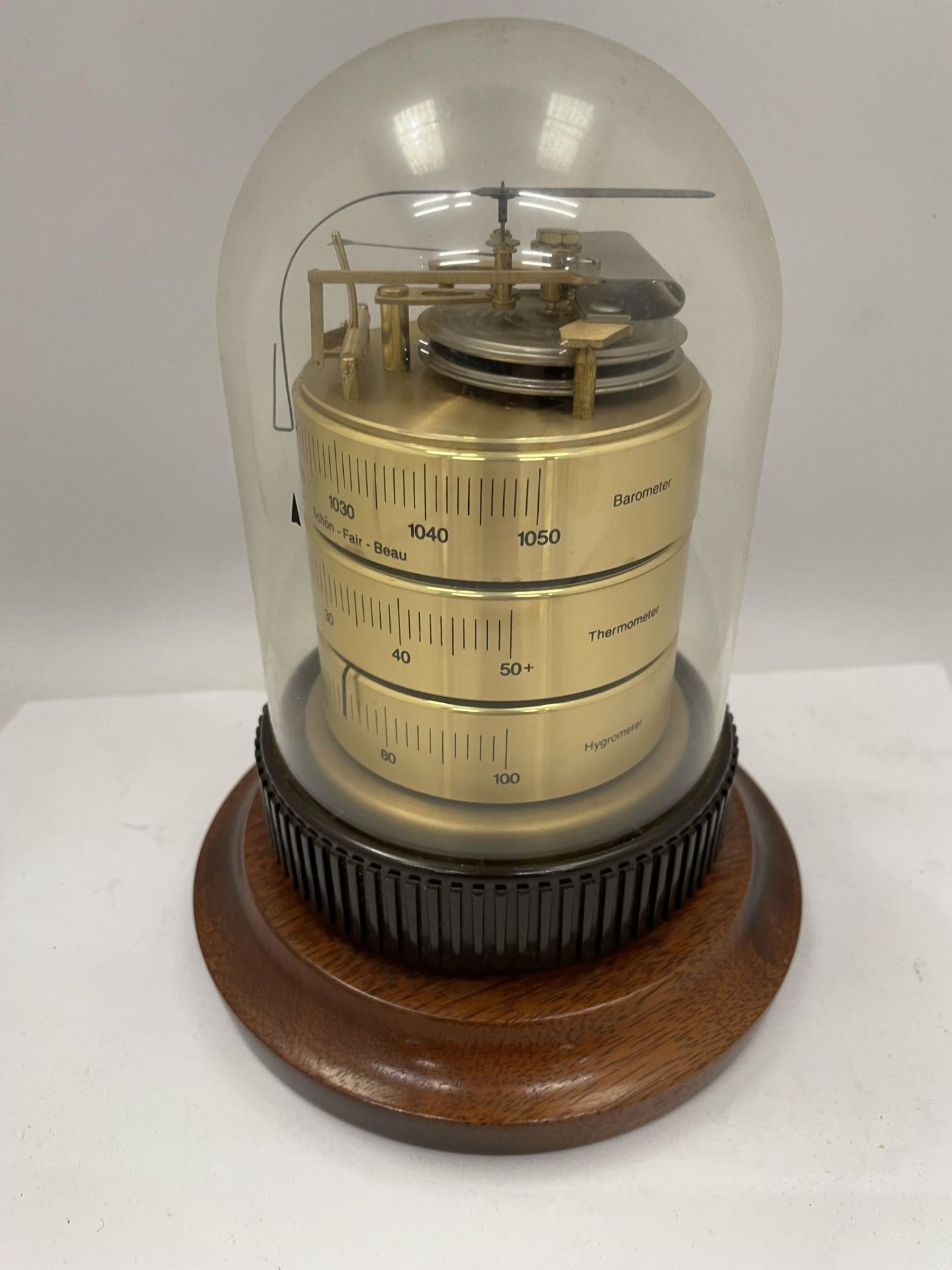 A BARIGO GERMAN HYGROMETER, THERMOMETER & BAROMETER WEATHER STATION