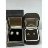 TWO PAIRS OF 9 CARAT GOLD EARRINGS TO INCLUDE CAMEOSAND CLEAR STONES IN PRESENTATION BOXES