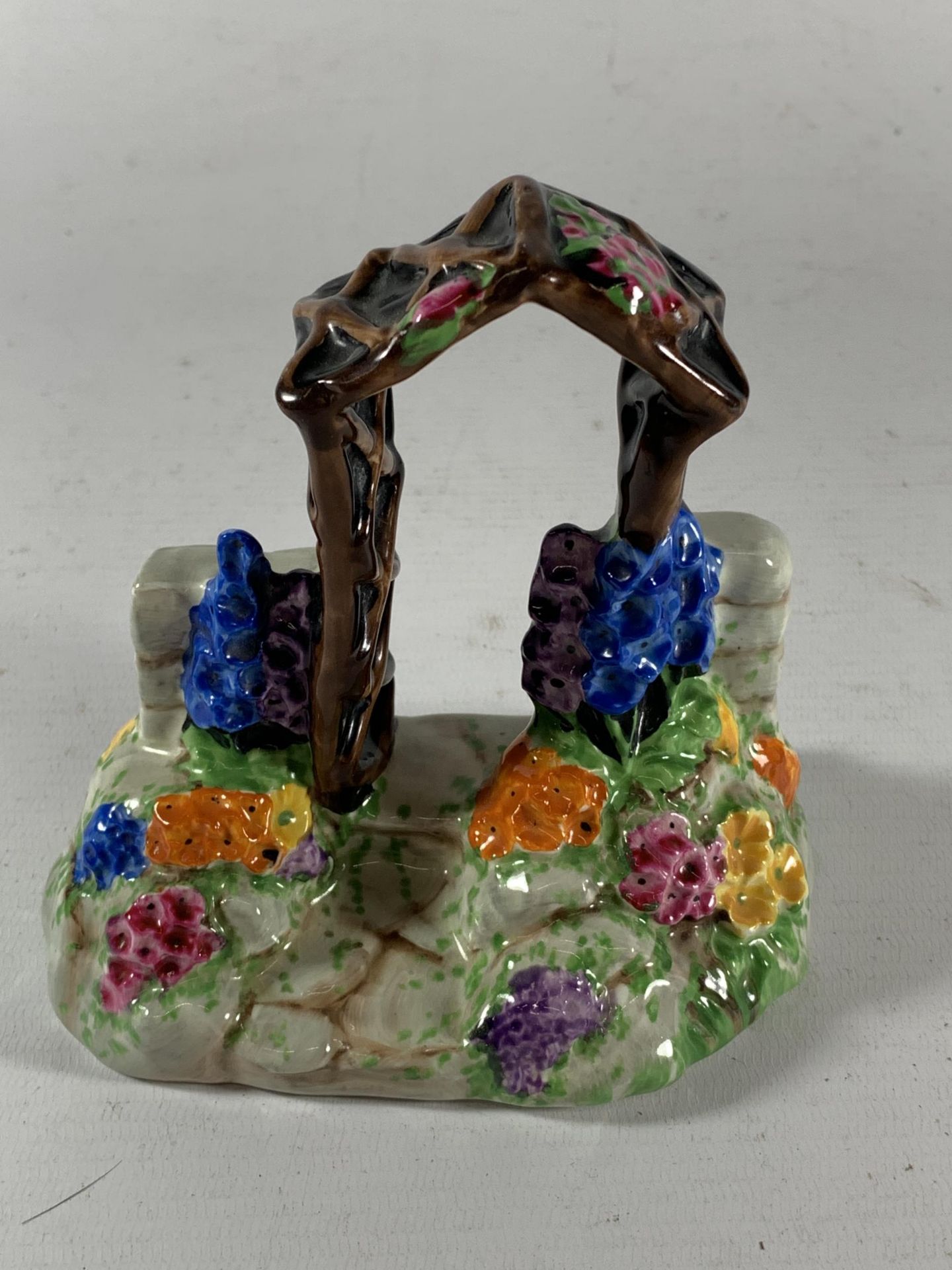 A VINTAGE TUSCAN CHINA GARDEN ARCH MODEL