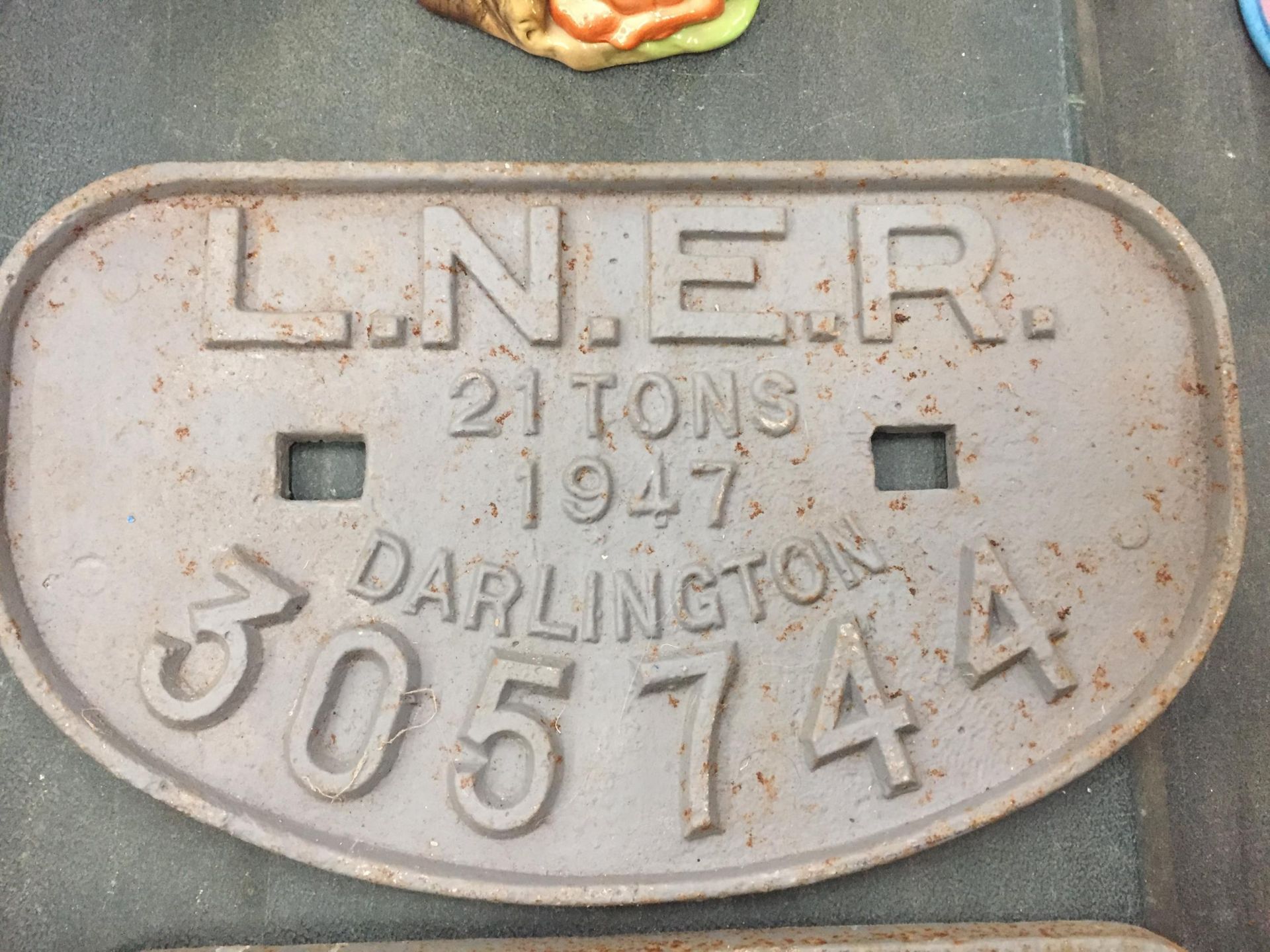 TWO CAST METAL L.N.E.R RAILWAY SIGNS - Image 2 of 5